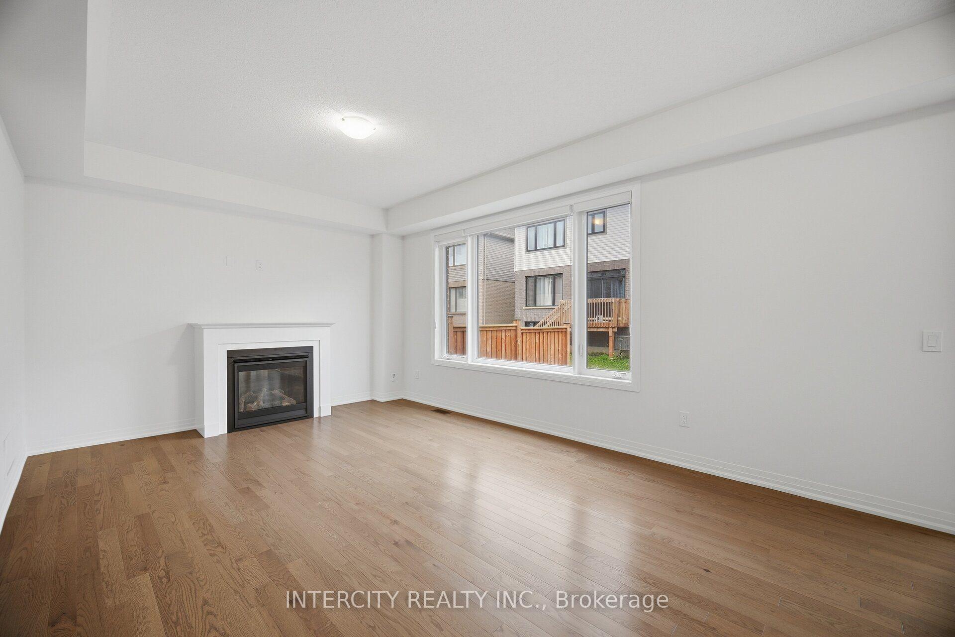 Photo 19 of 23 Weylie Street, Hamilton, Mount Hope — HOMEH