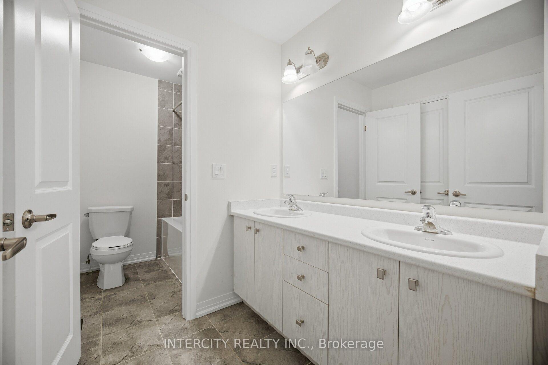 Photo 42 of 23 Weylie Street, Hamilton, Mount Hope — HOMEH
