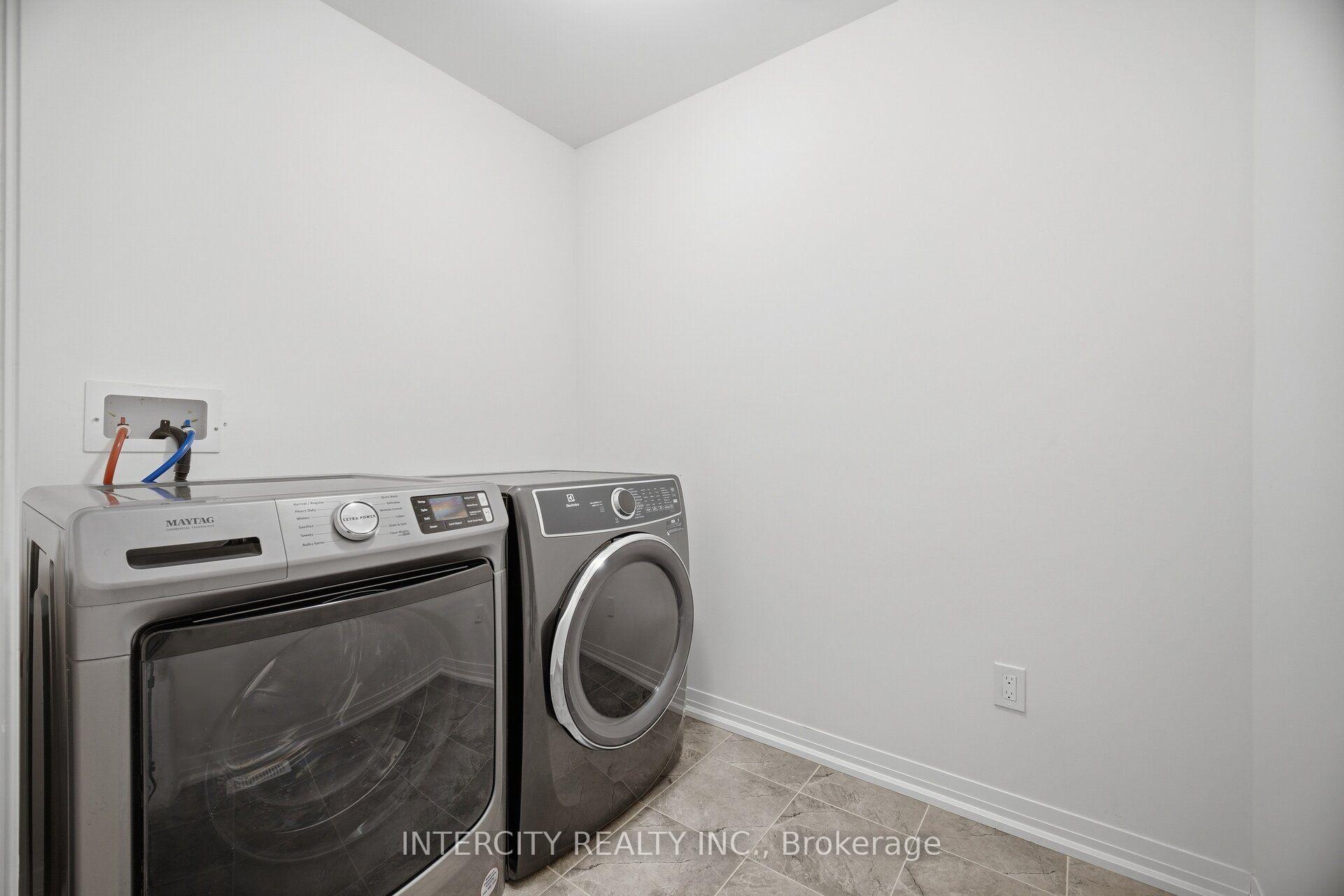Photo 44 of 23 Weylie Street, Hamilton, Mount Hope — HOMEH