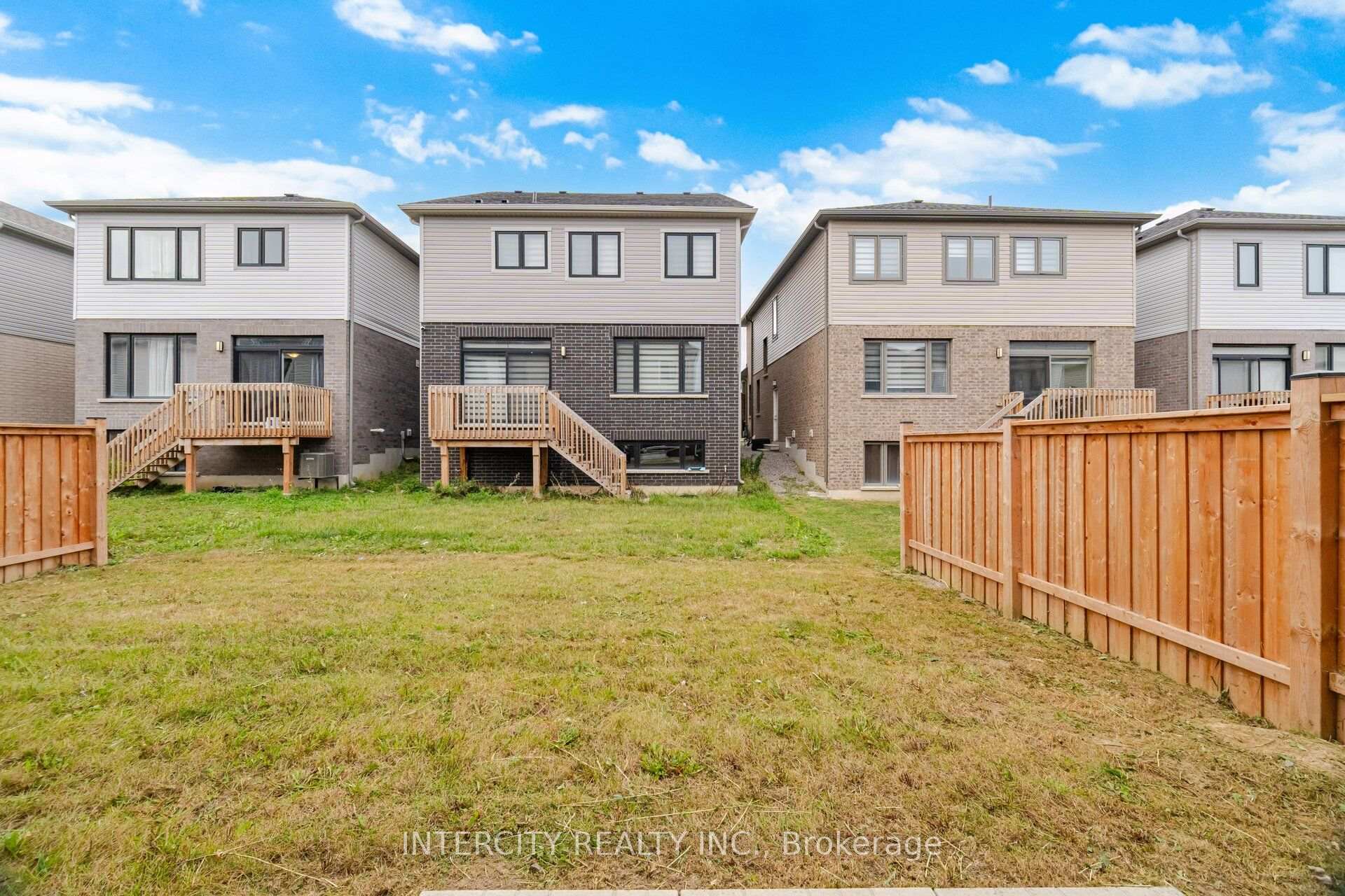 Photo 49 of 23 Weylie Street, Hamilton, Mount Hope — HOMEH