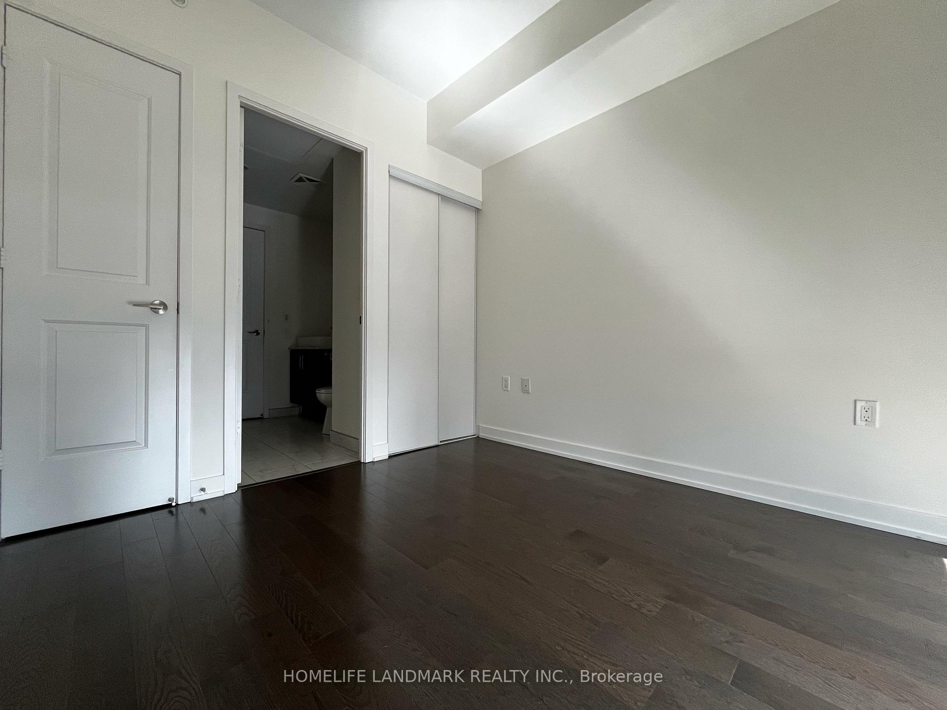 Photo 6 of Unit 801, 1 The Esplanade Drive, Toronto, Waterfront Communities — HOMEH