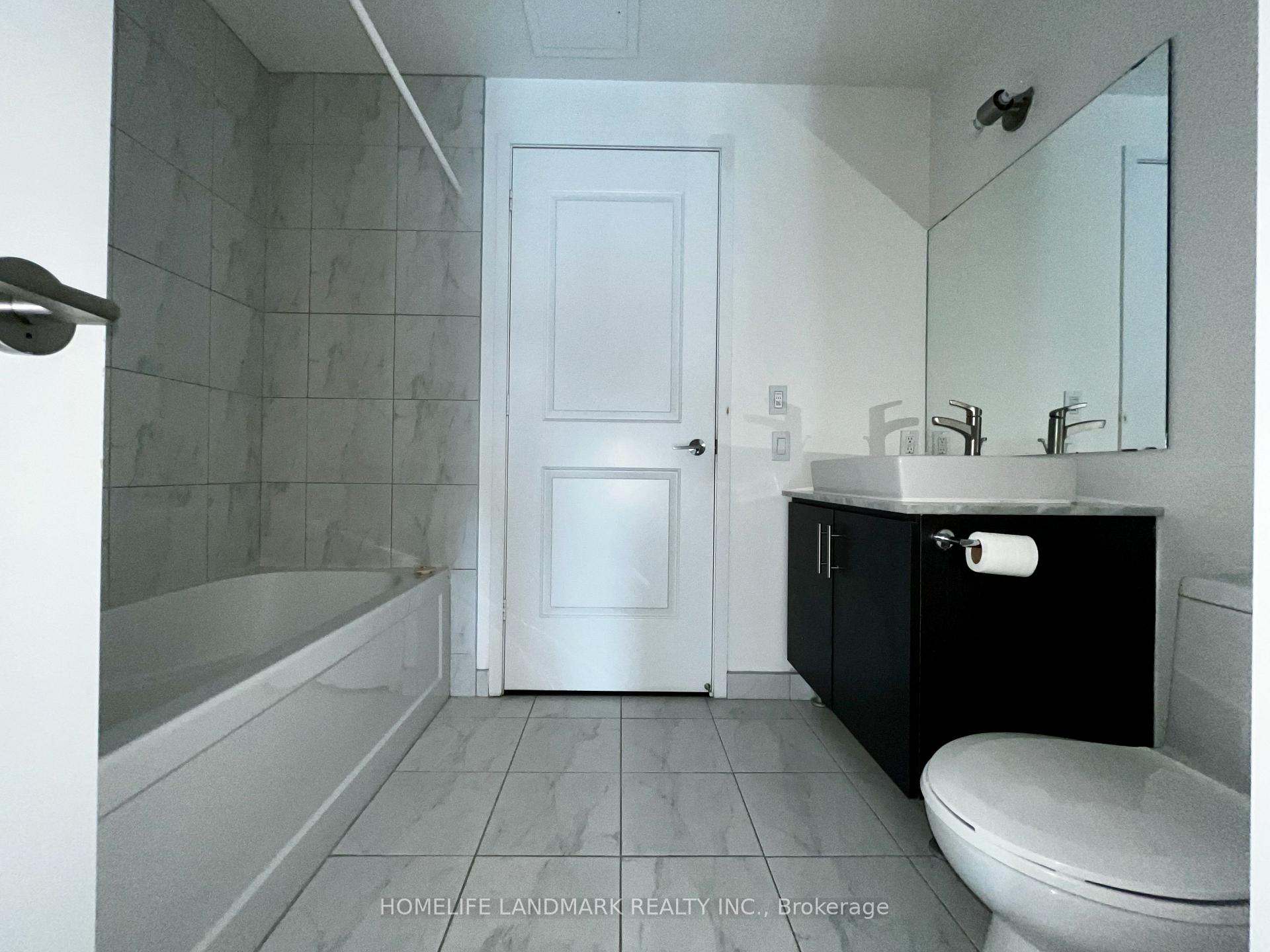 Photo 7 of Unit 801, 1 The Esplanade Drive, Toronto, Waterfront Communities — HOMEH
