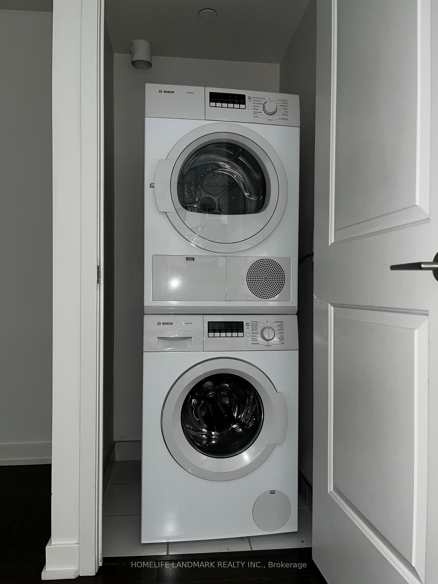 Photo 8 of Unit 801, 1 The Esplanade Drive, Toronto, Waterfront Communities — HOMEH