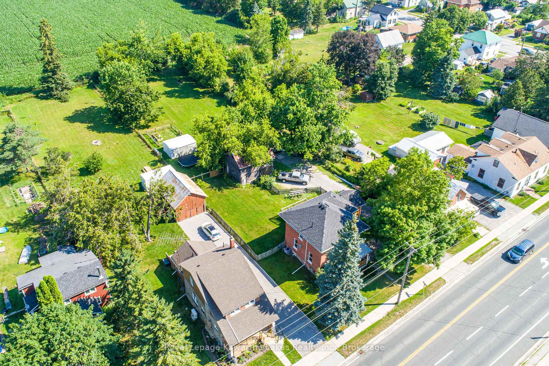 Photo 8 of 907 Highway 7, Kawartha Lakes, Oakwood — HOMEH