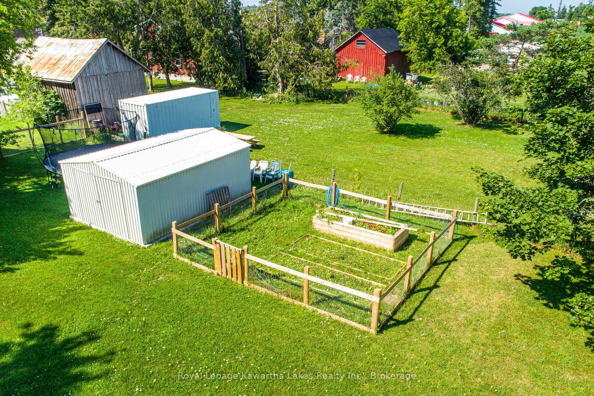 Photo 10 of 907 Highway 7, Kawartha Lakes, Oakwood — HOMEH