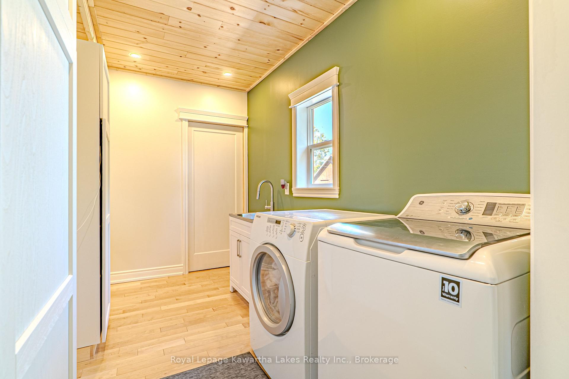 Photo 30 of 907 Highway 7, Kawartha Lakes, Oakwood — HOMEH