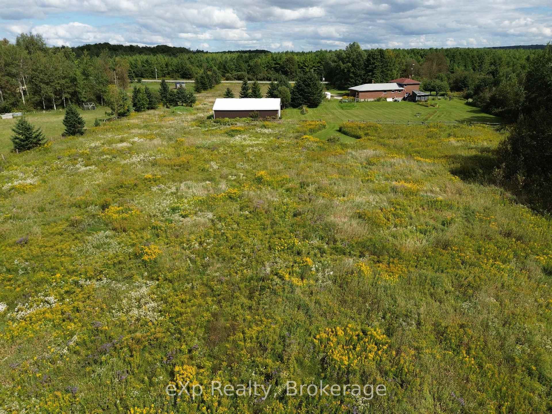 Photo 25 of 111690 Grey Road 14, Southgate — HOMEH