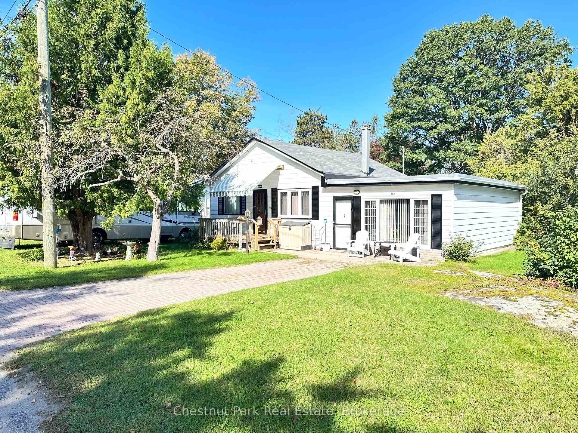 Photo 2 of 150 Fraser Street, Gravenhurst, Muskoka (S) — HOMEH