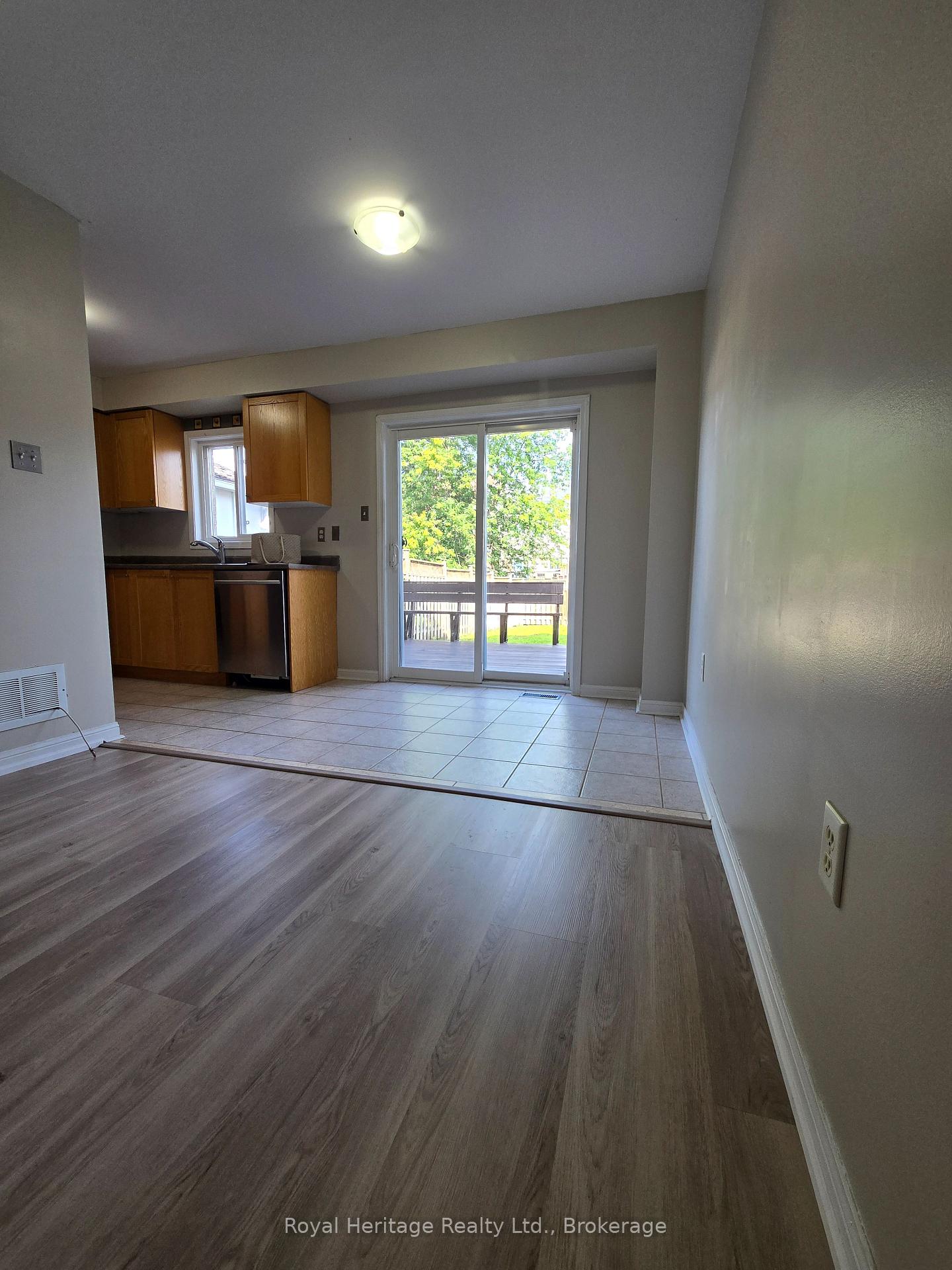 Photo 6 of 67 Toscana Drive, Whitby, Taunton North — HOMEH