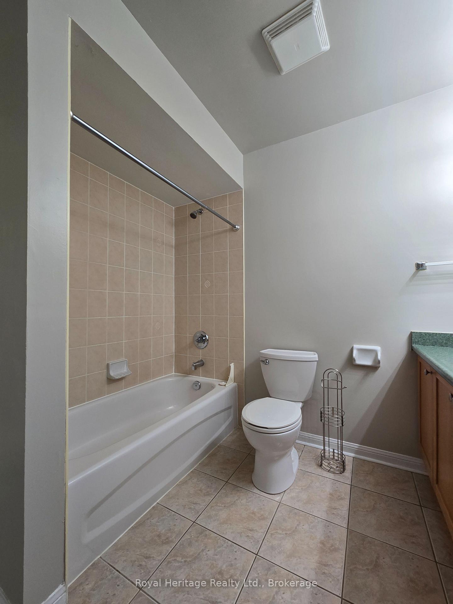 Photo 16 of 67 Toscana Drive, Whitby, Taunton North — HOMEH