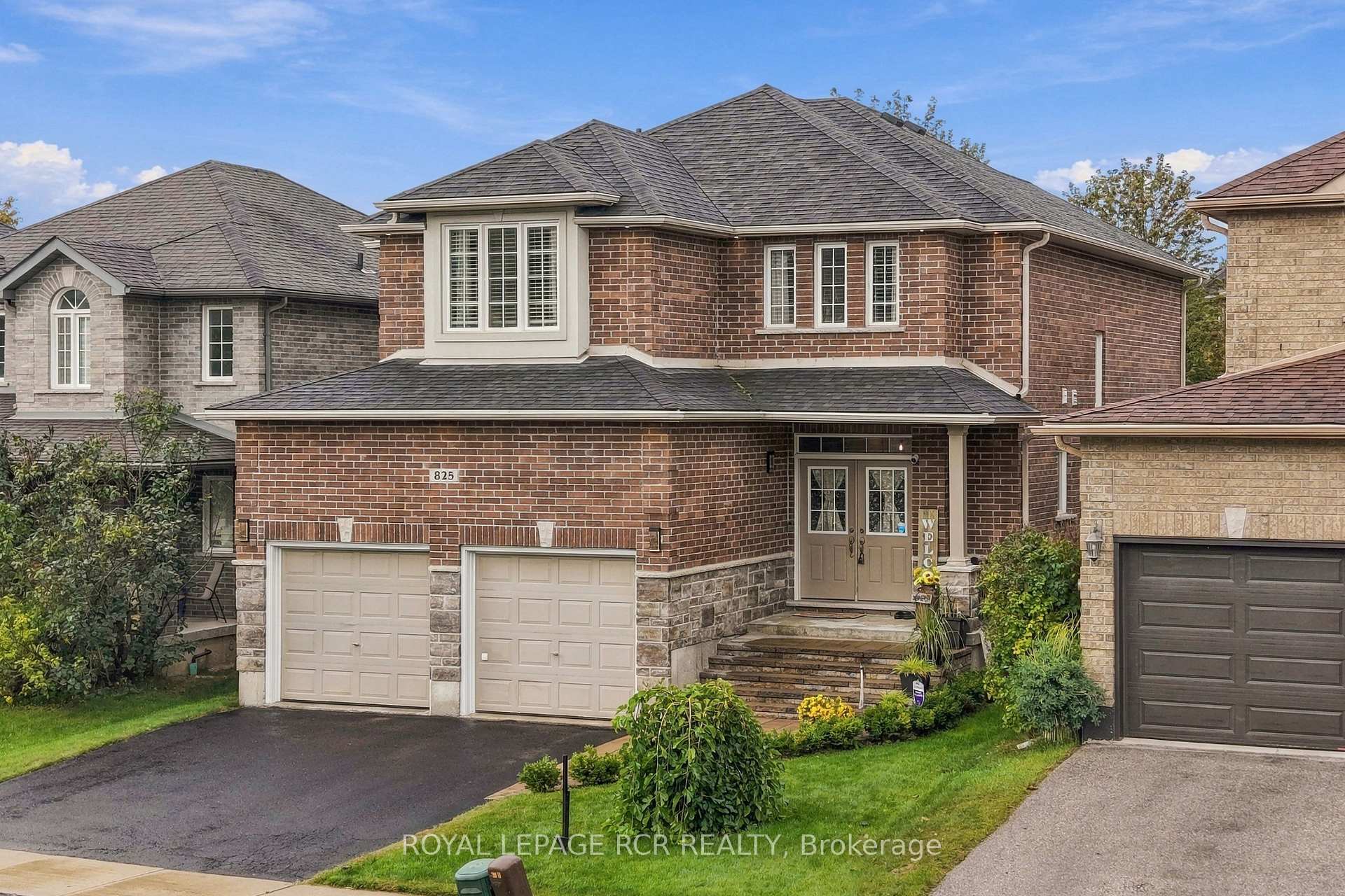 Photo 1 of 825 Booth Avenue, Innisfil, Alcona — HOMEH