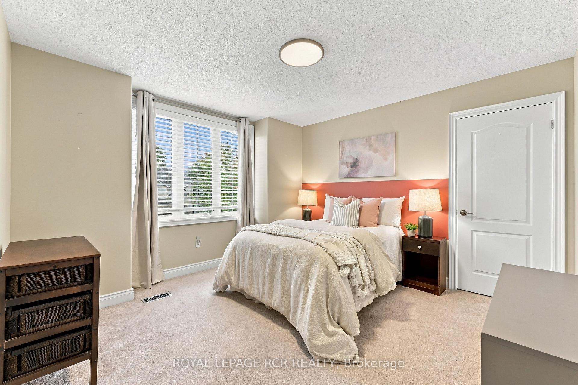 Photo 22 of 825 Booth Avenue, Innisfil, Alcona — HOMEH