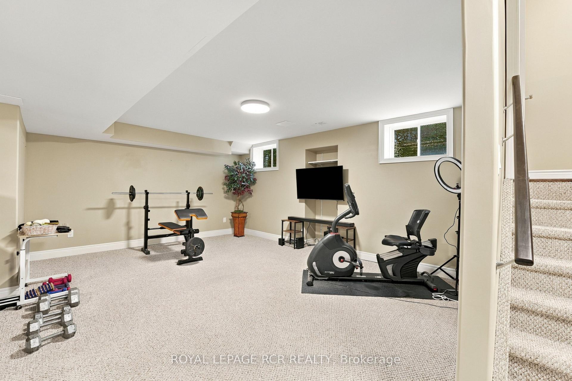 Photo 24 of 825 Booth Avenue, Innisfil, Alcona — HOMEH
