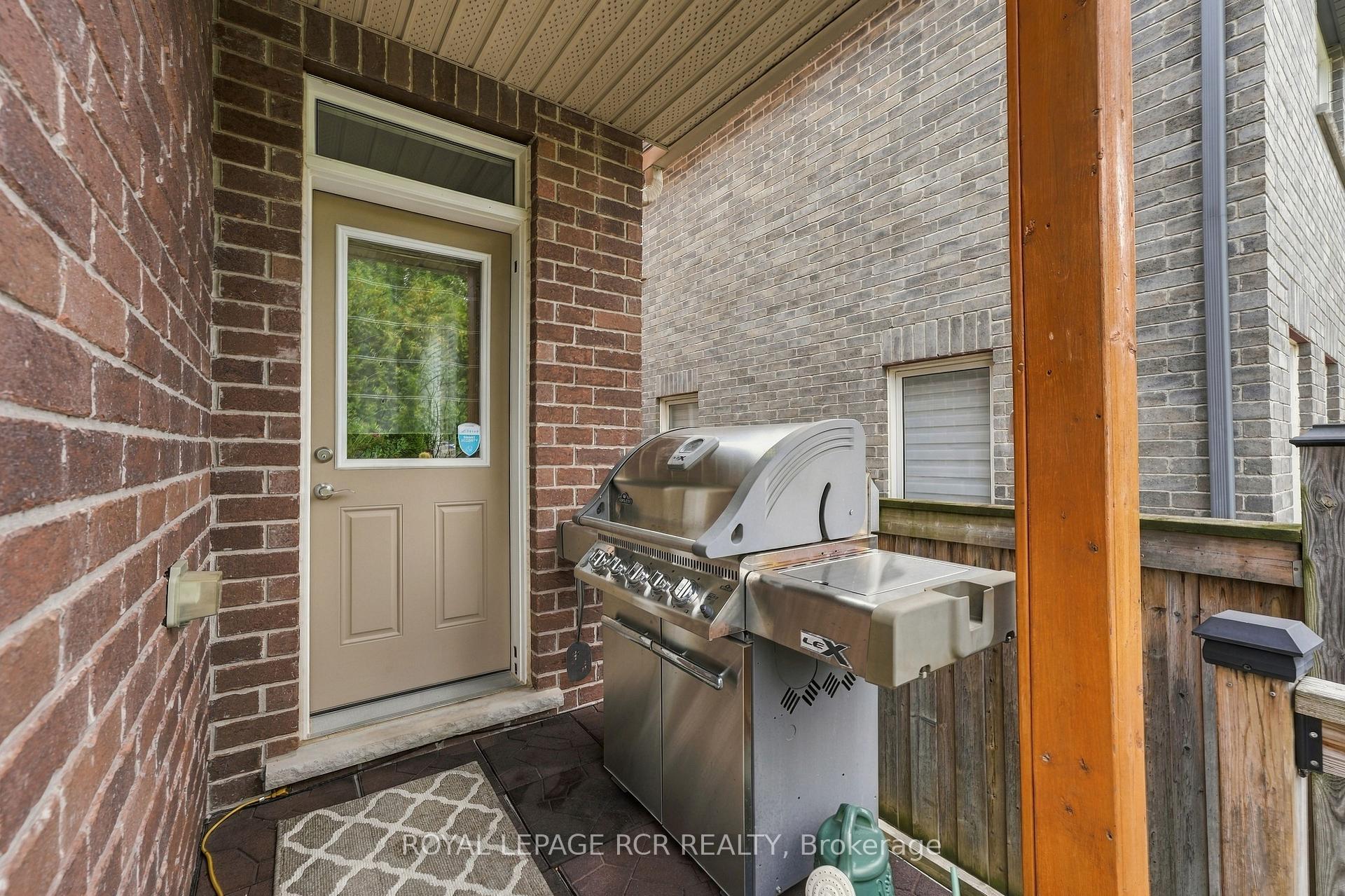 Photo 27 of 825 Booth Avenue, Innisfil, Alcona — HOMEH