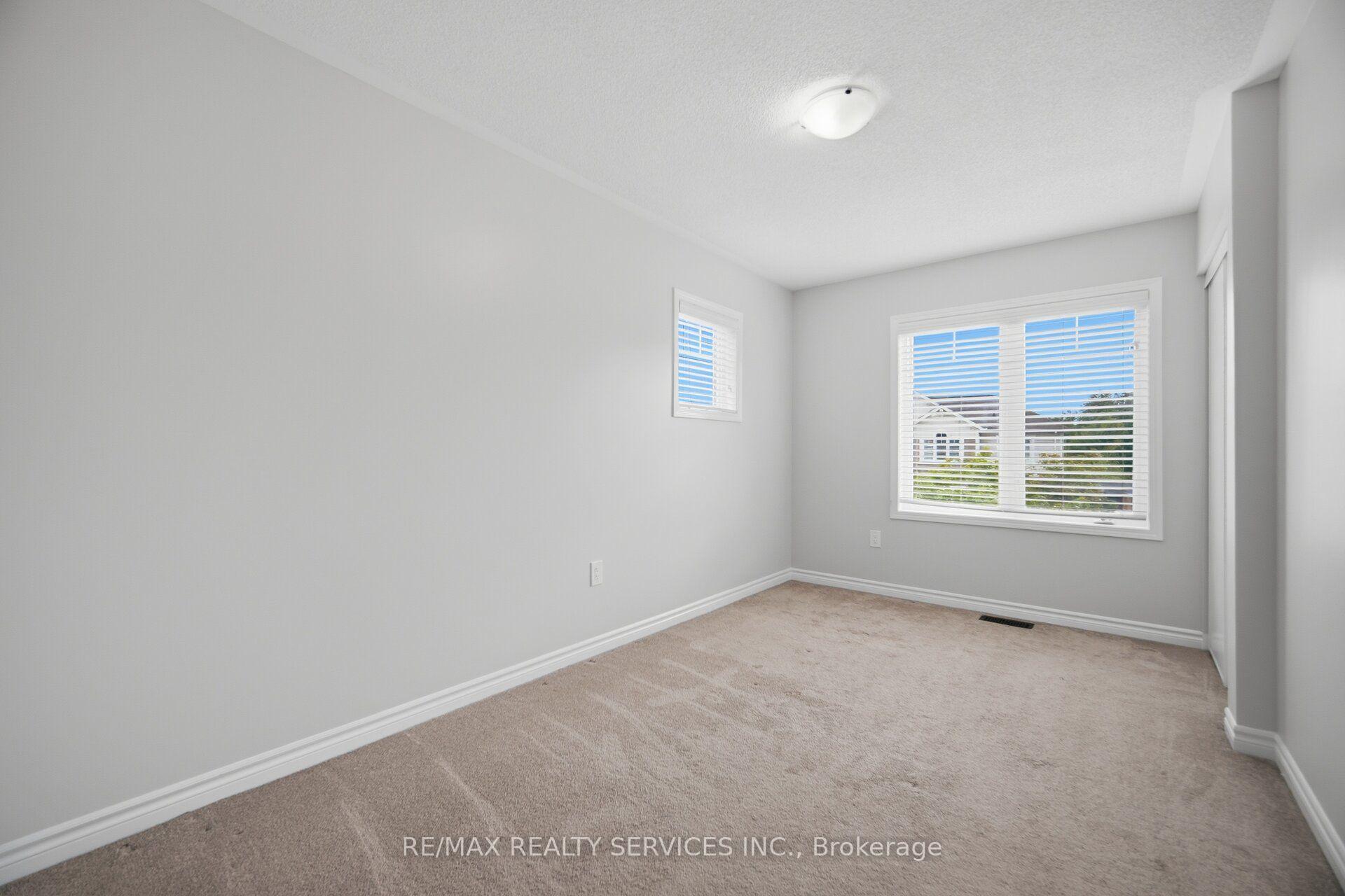 Photo 28 of 3 Fenchurch Drive, Brampton, Northwest Brampton — HOMEH