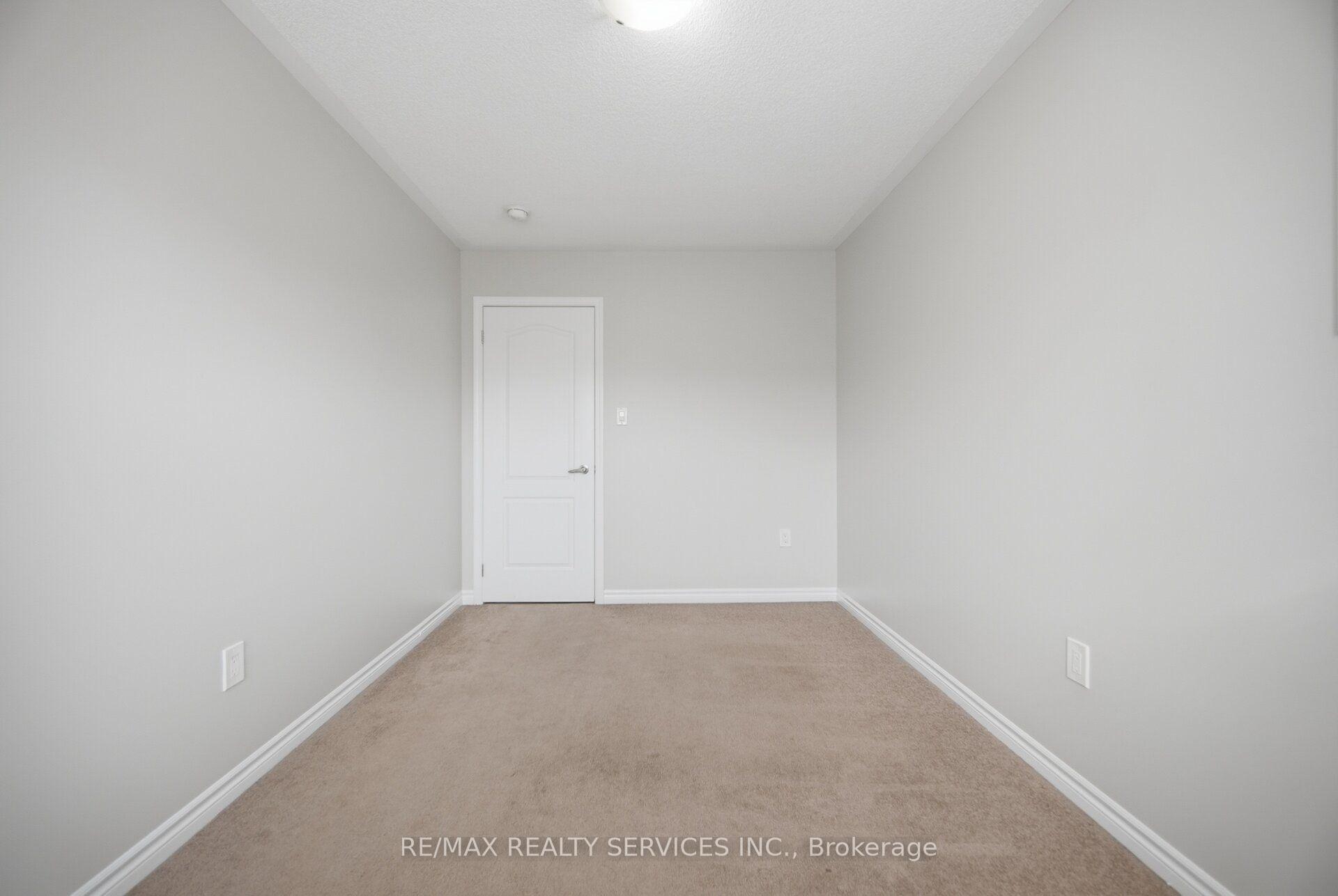 Photo 29 of 3 Fenchurch Drive, Brampton, Northwest Brampton — HOMEH
