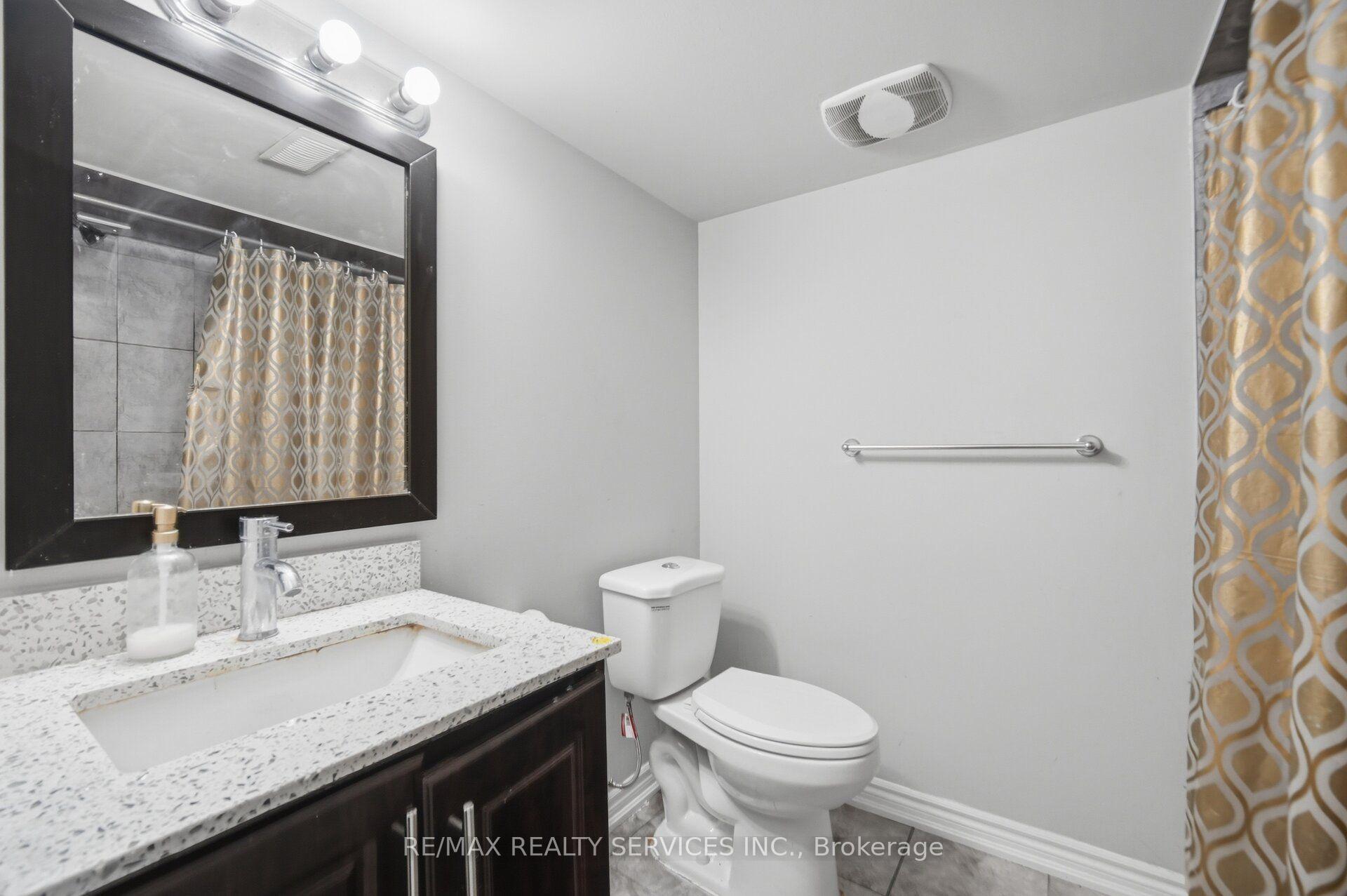 Photo 42 of 3 Fenchurch Drive, Brampton, Northwest Brampton — HOMEH