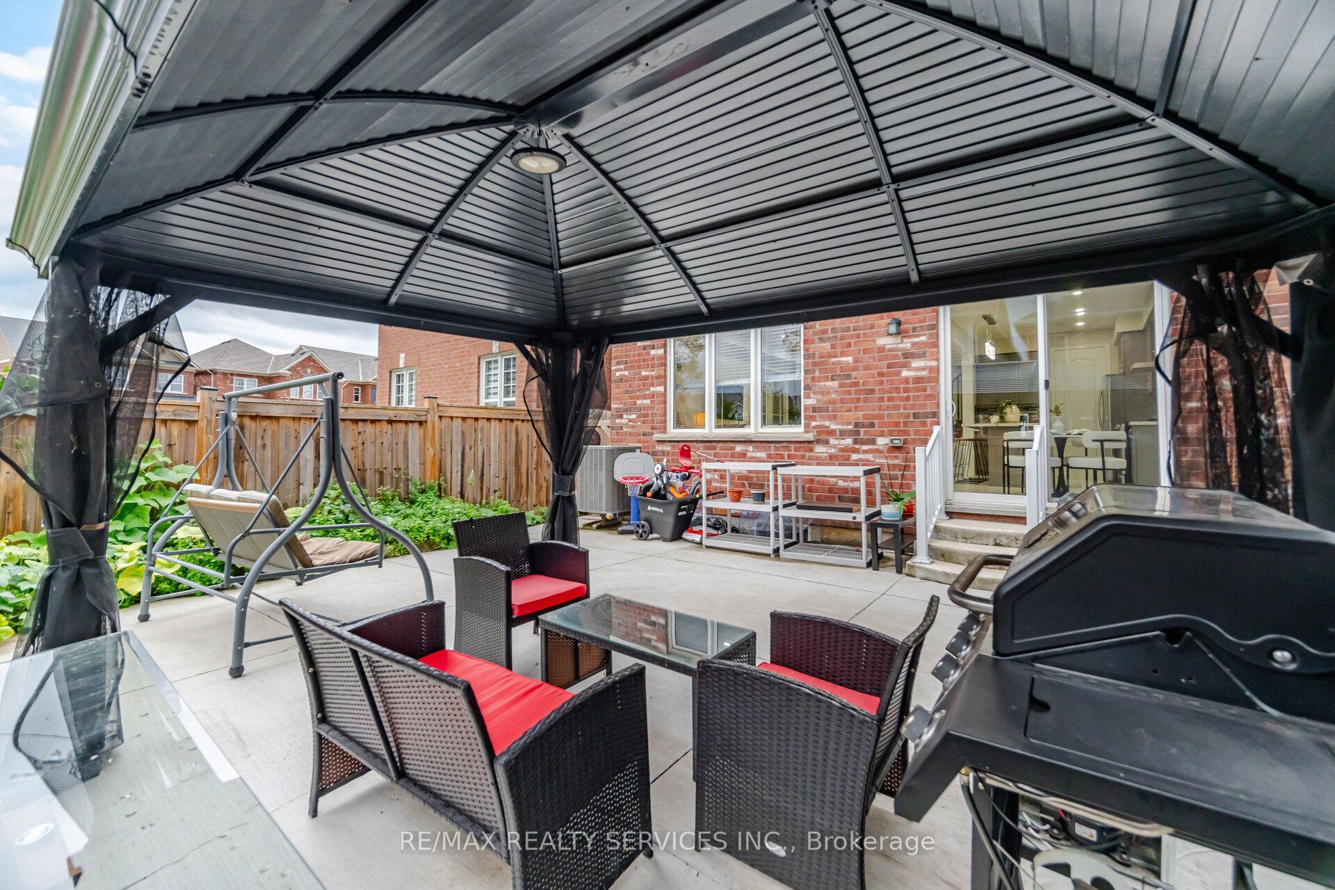 Photo 46 of 3 Fenchurch Drive, Brampton, Northwest Brampton — HOMEH
