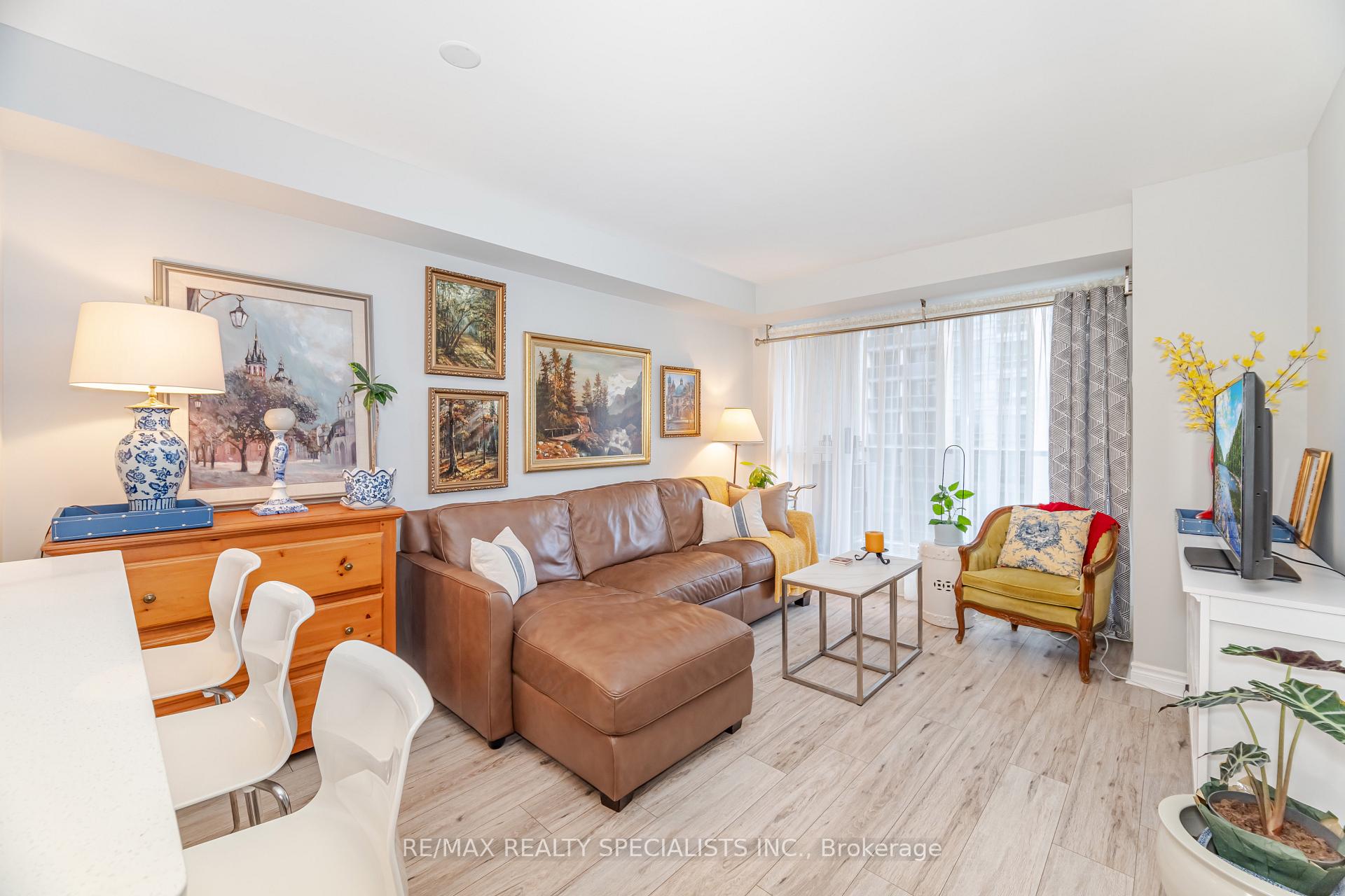 Photo 13 of Unit 1005, 5 Michael Power Place, Etobicoke, Islington-City Centre West — HOMEH