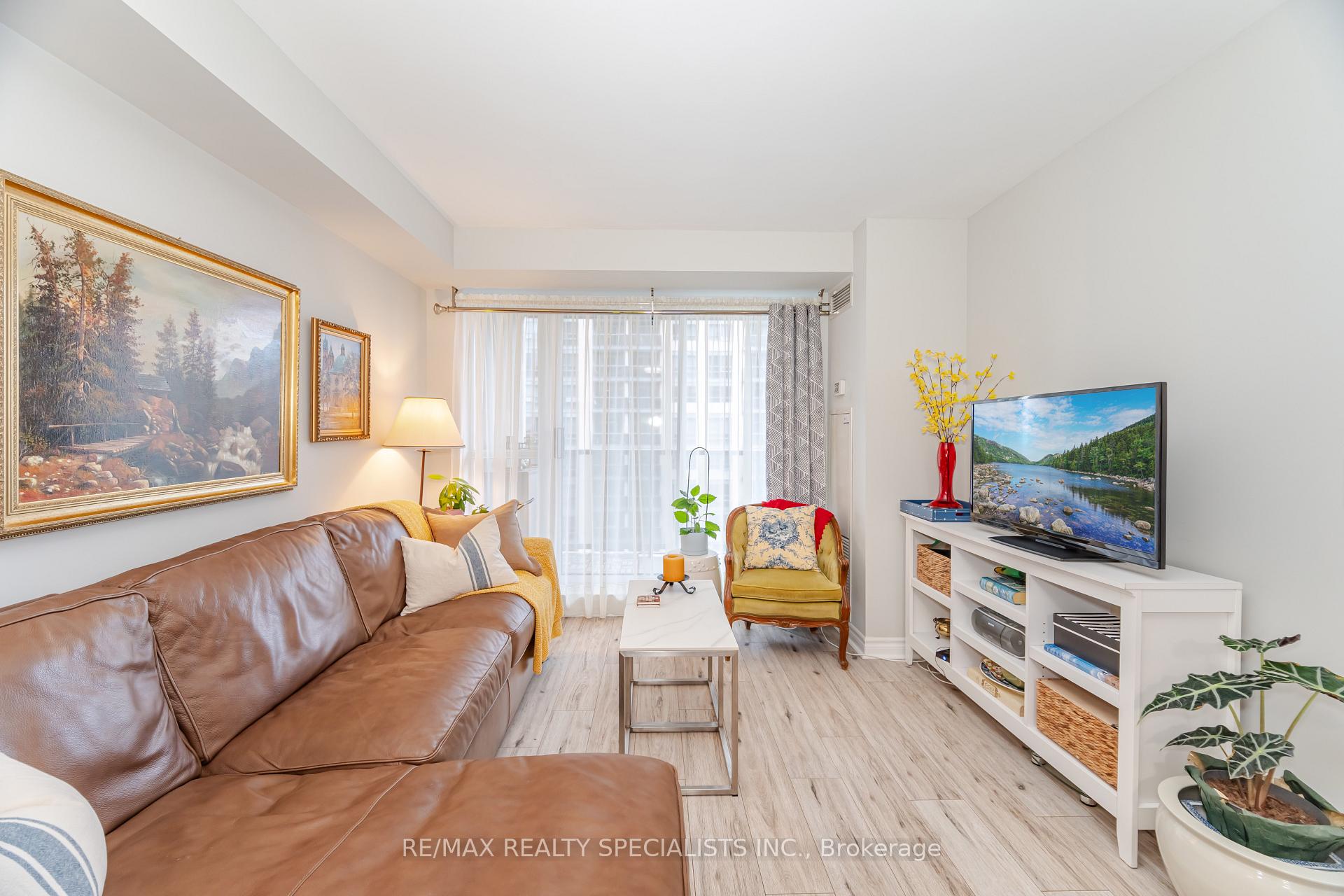 Photo 14 of Unit 1005, 5 Michael Power Place, Etobicoke, Islington-City Centre West — HOMEH