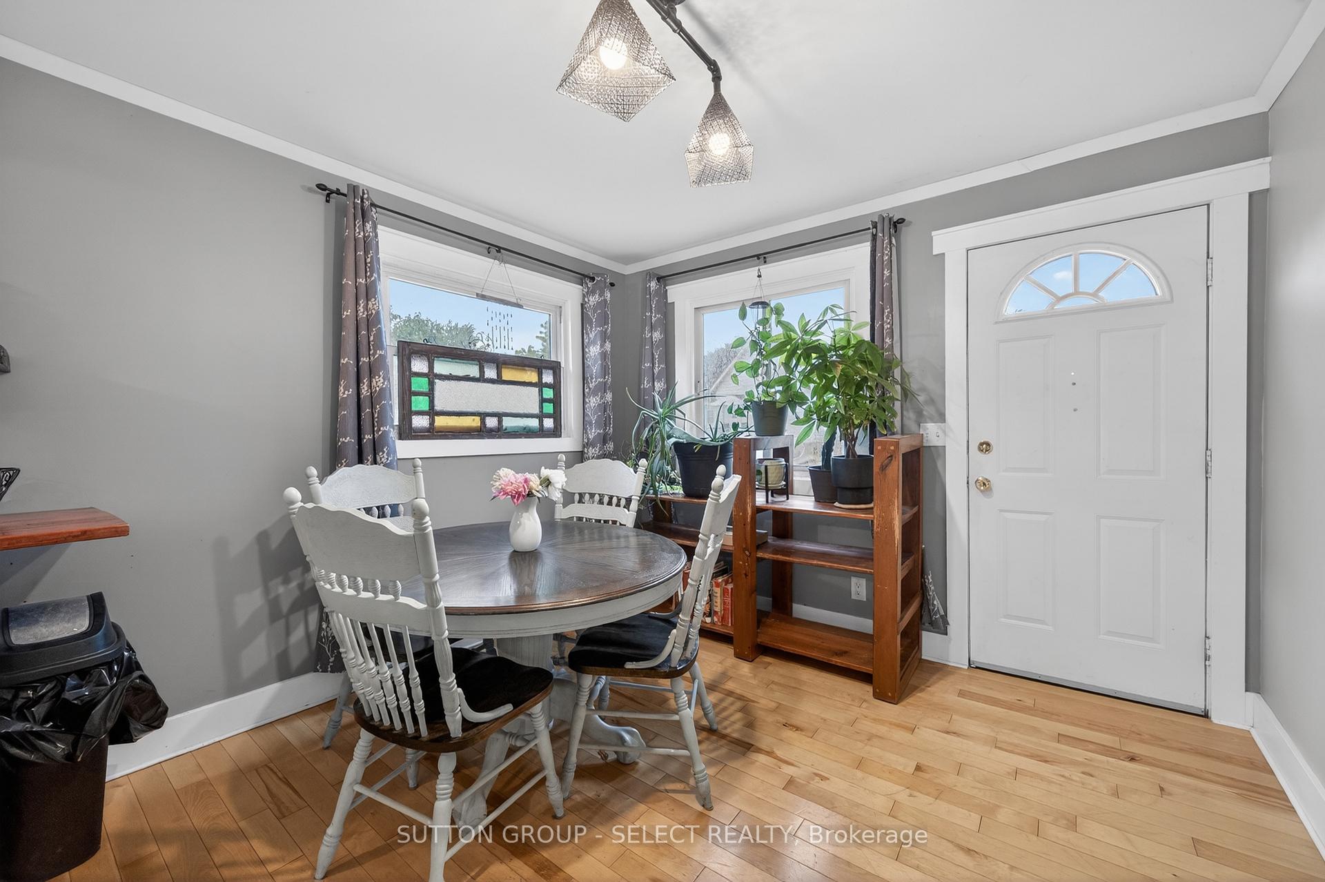 Photo 8 of 152 Elm Street, West Elgin, West Lorne — HOMEH