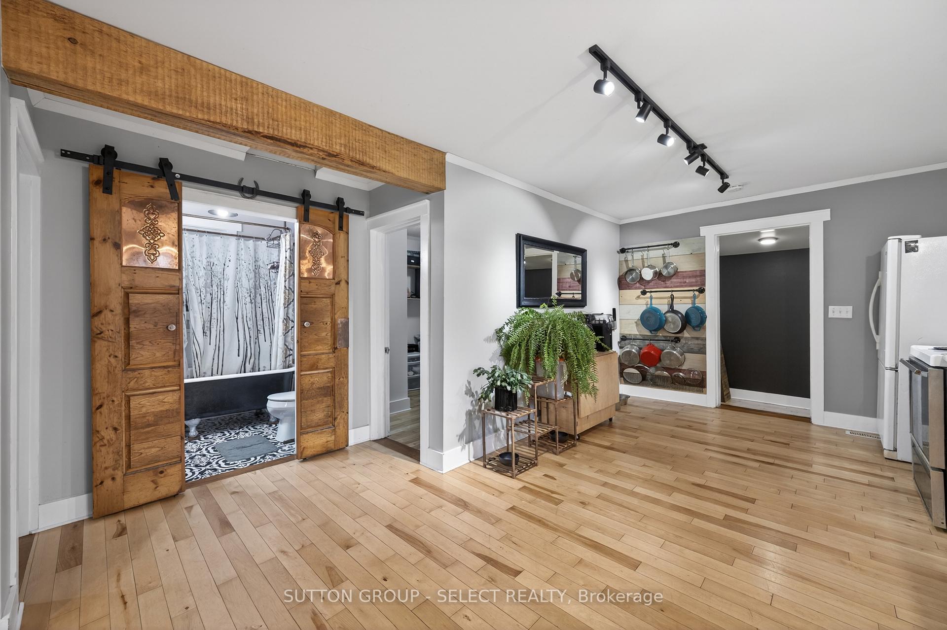 Photo 12 of 152 Elm Street, West Elgin, West Lorne — HOMEH