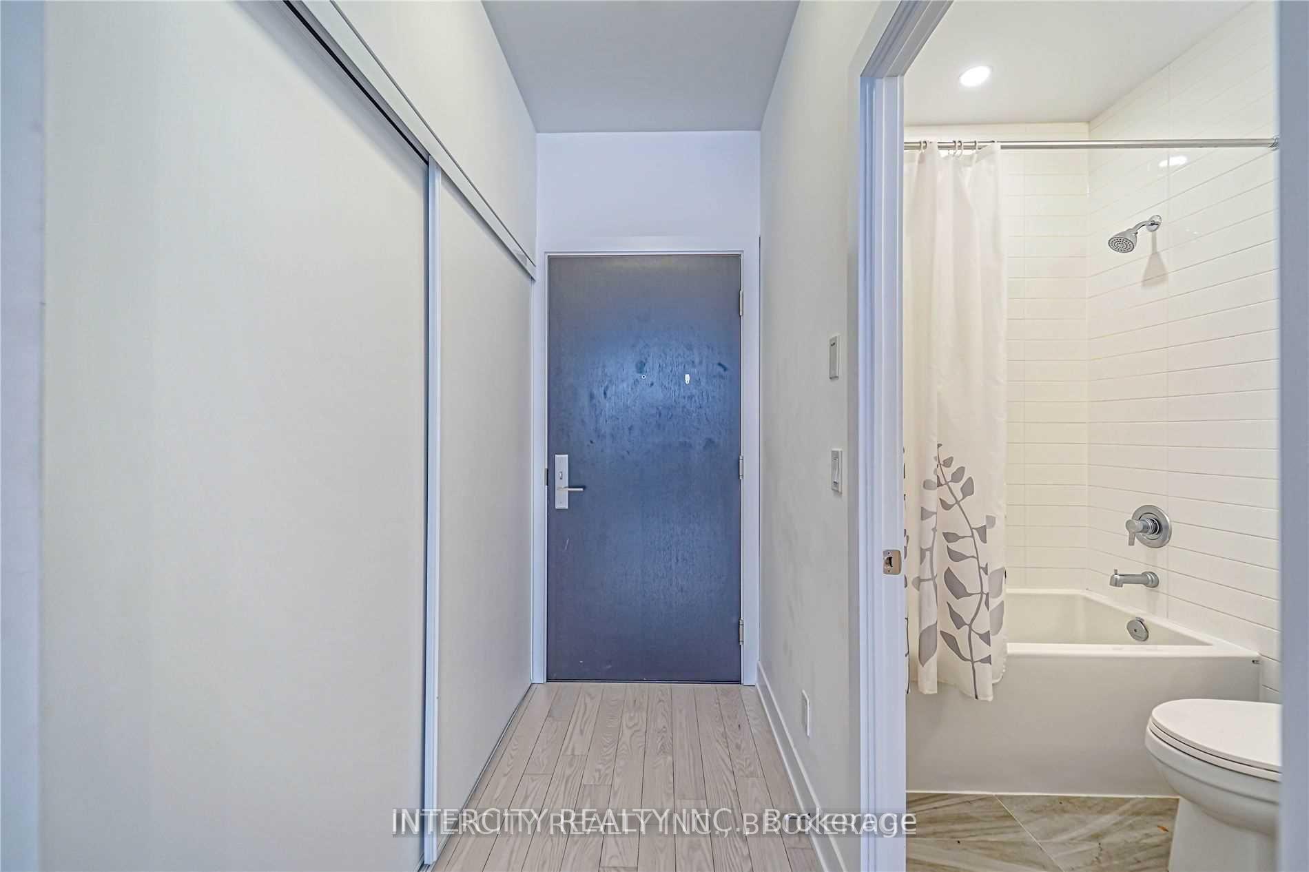 Photo 8 of Unit 201, 181 Bedford Road, Toronto, The Annex — HOMEH