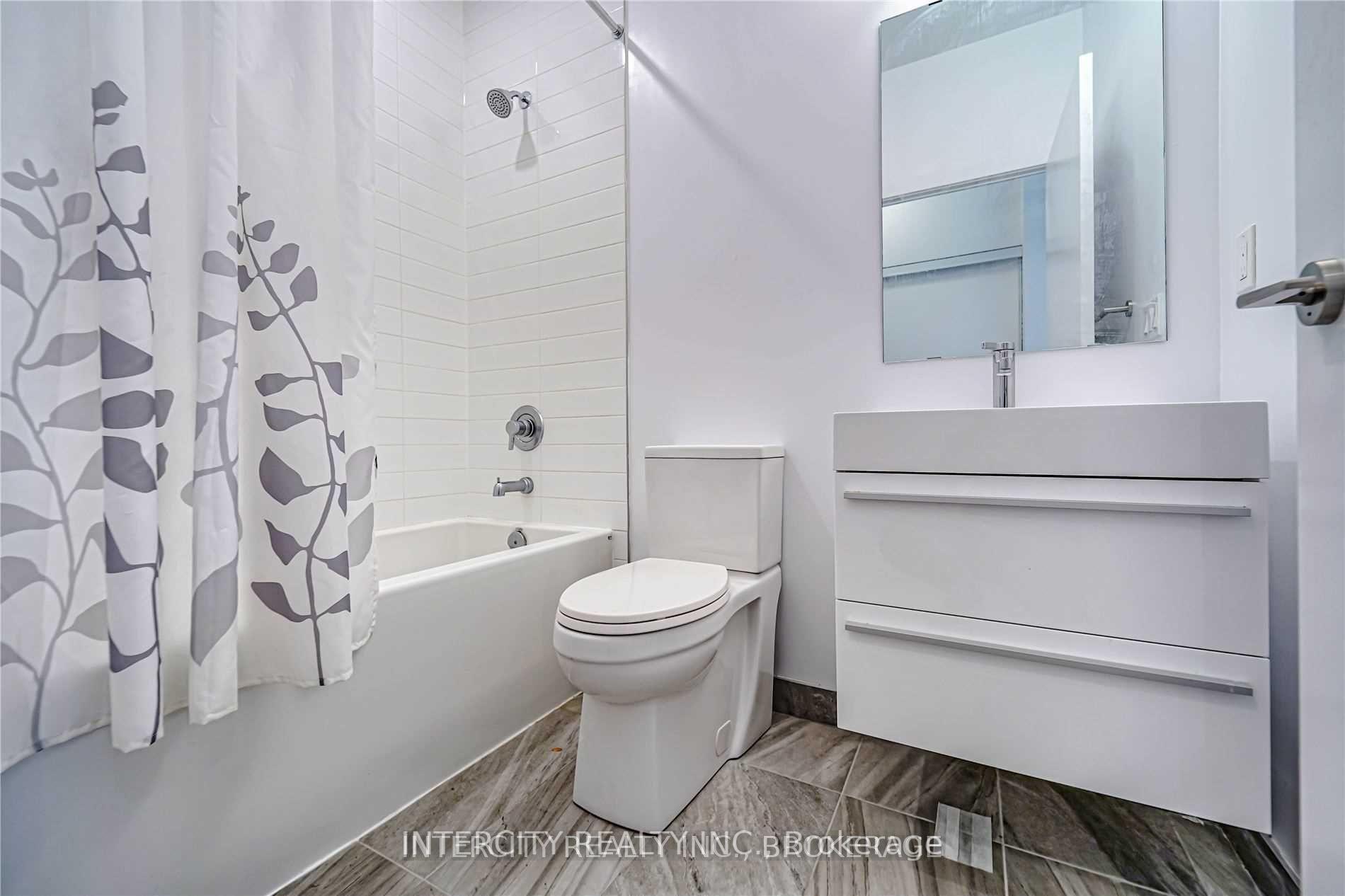 Photo 9 of Unit 201, 181 Bedford Road, Toronto, The Annex — HOMEH