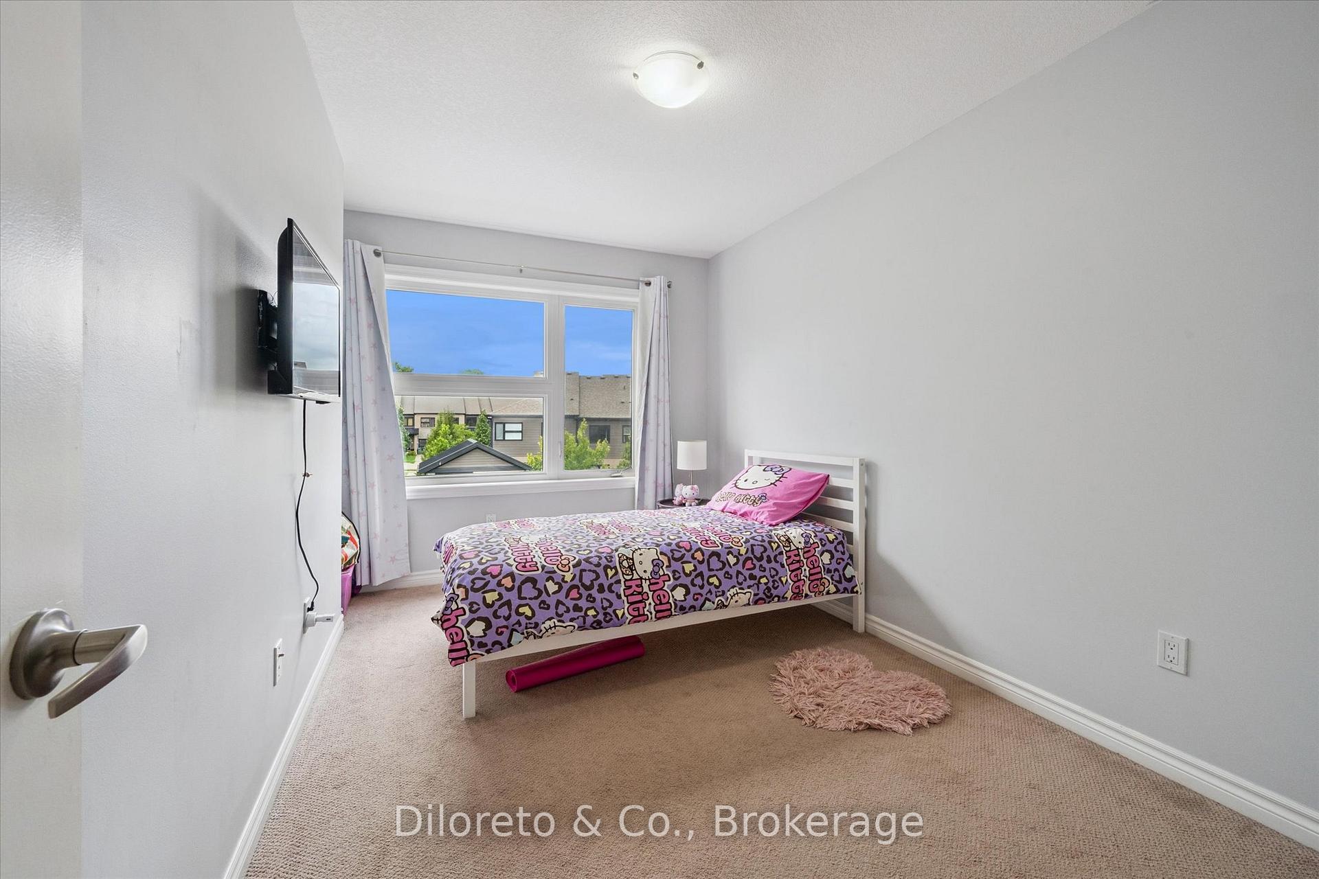 Photo 22 of Unit 48, 91 Poppy Drive E, Guelph, Pineridge/Westminster Woods — HOMEH