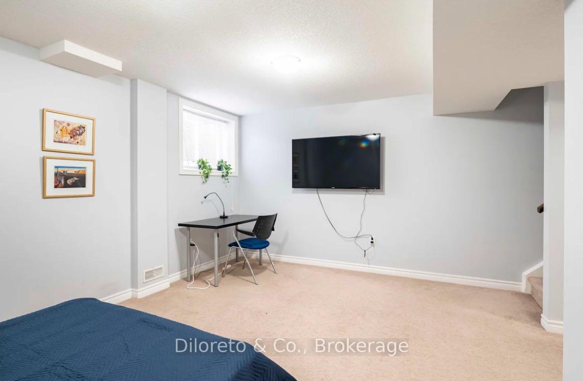 Photo 26 of Unit 48, 91 Poppy Drive E, Guelph, Pineridge/Westminster Woods — HOMEH