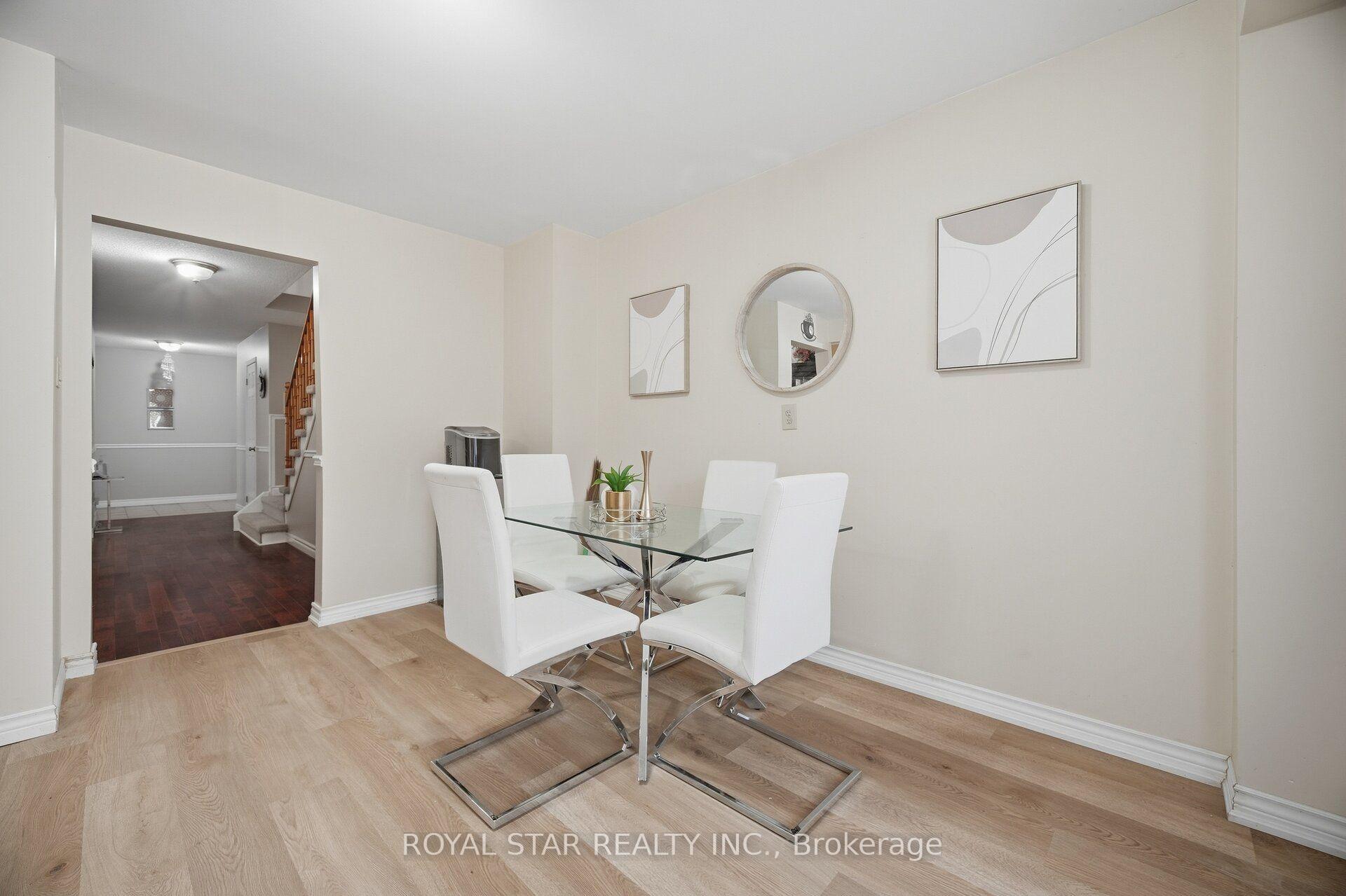 Photo 19 of 39 Ebby Avenue E, Brampton, Heart Lake West — HOMEH