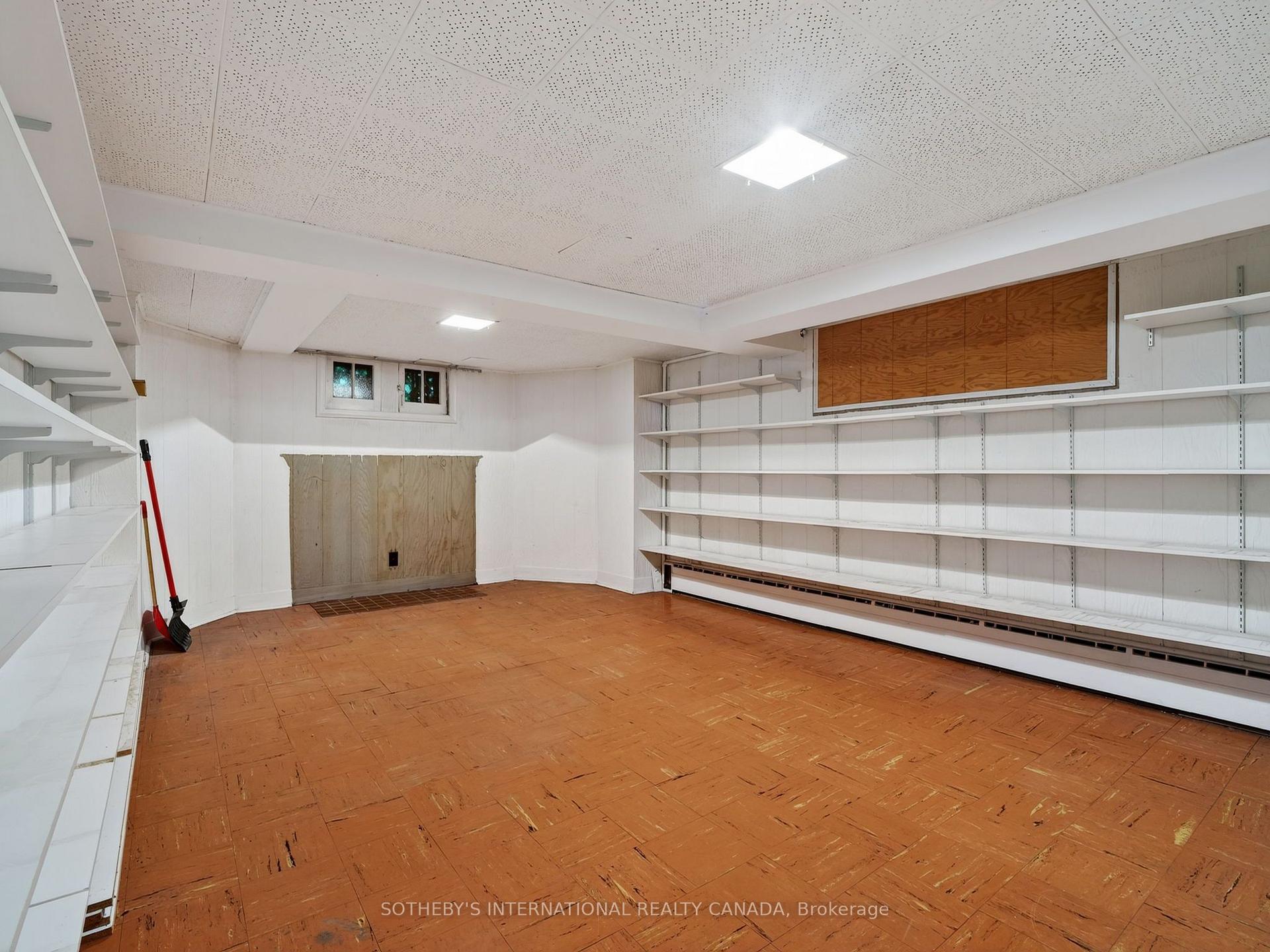 Photo 27 of 78 Willingdon Boulevard, Etobicoke, Kingsway South — HOMEH