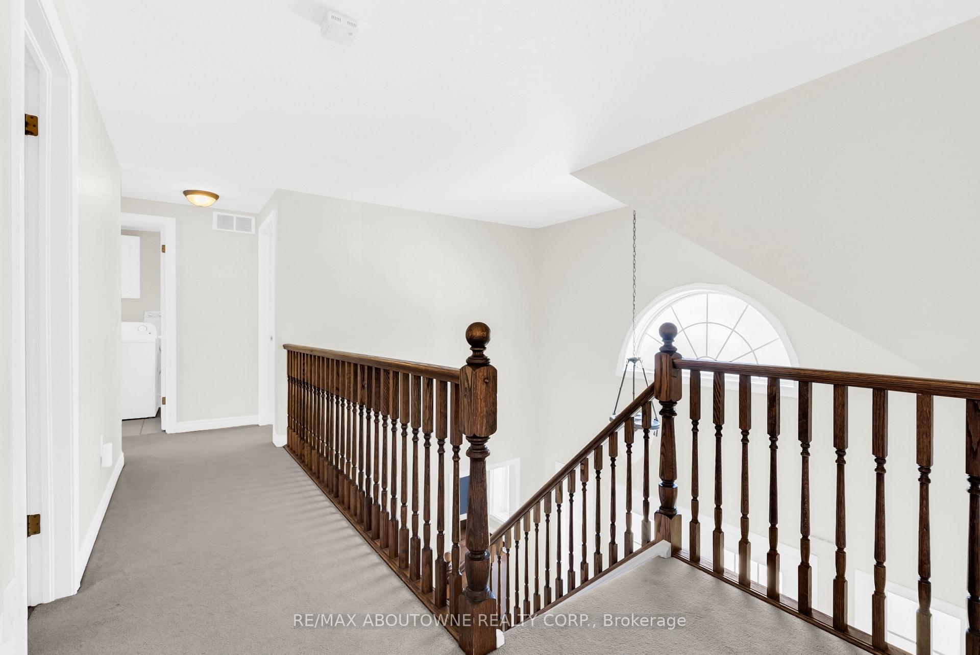 Photo 23 of 18 Haney Drive, Guelph, Pineridge/Westminster Woods — HOMEH