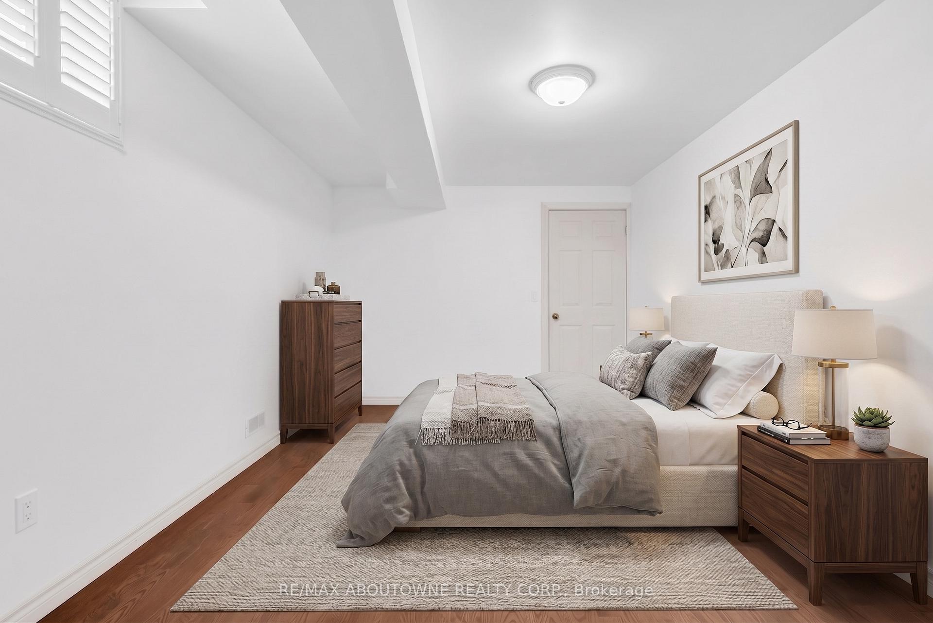 Photo 35 of 18 Haney Drive, Guelph, Pineridge/Westminster Woods — HOMEH