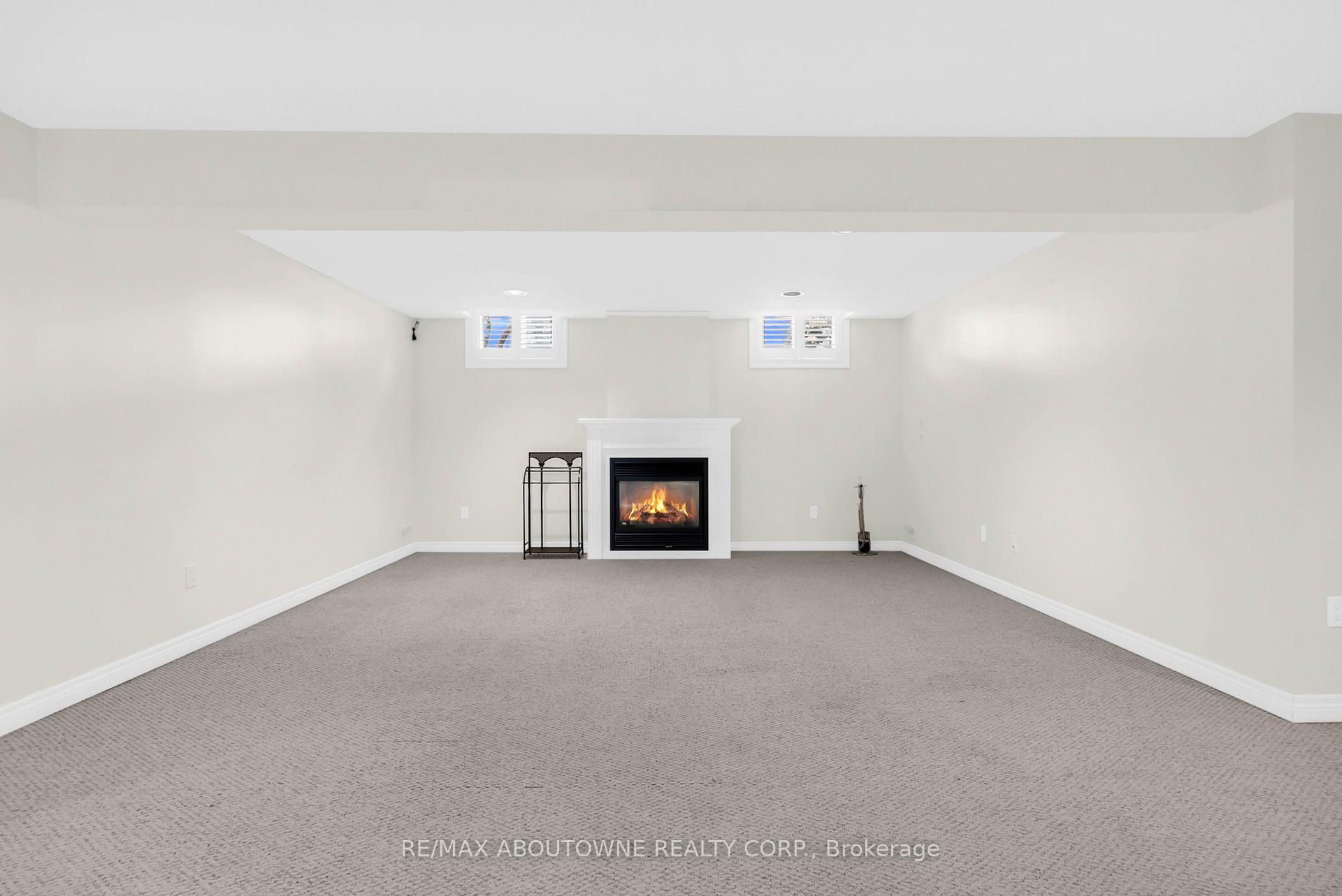 Photo 37 of 18 Haney Drive, Guelph, Pineridge/Westminster Woods — HOMEH