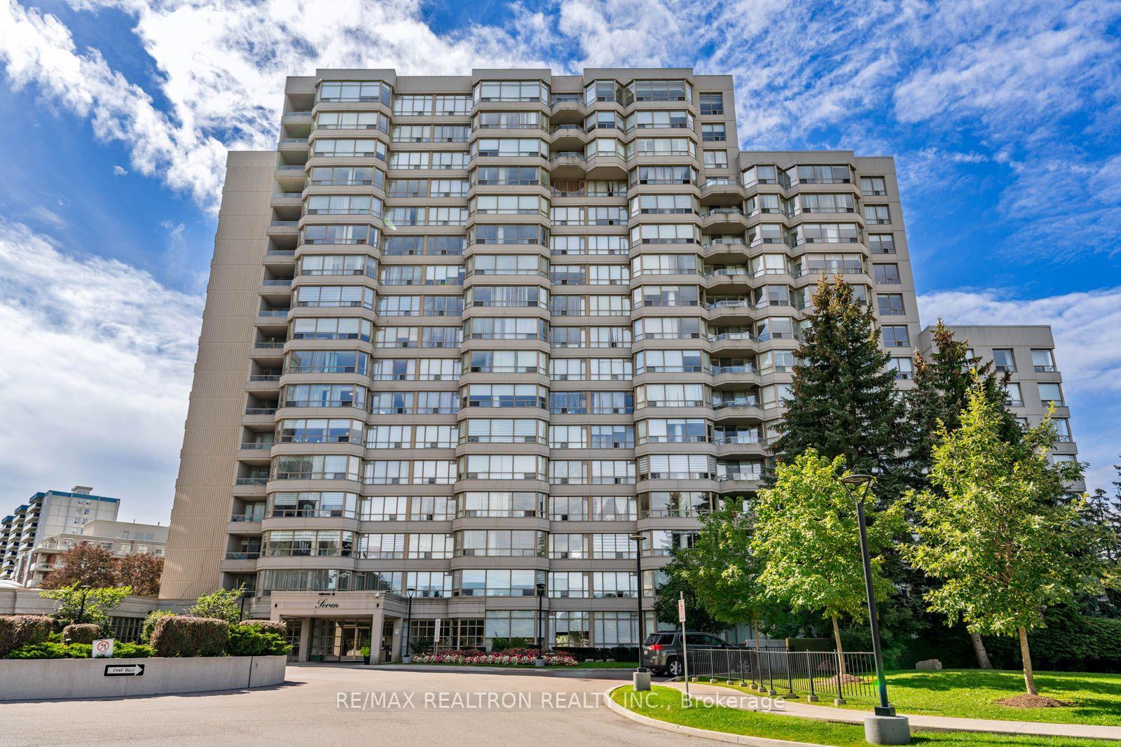 Photo 1 of Unit 803, 7 Townsgate Drive, Vaughan, Crestwood-Springfarm-Yorkhill — HOMEH