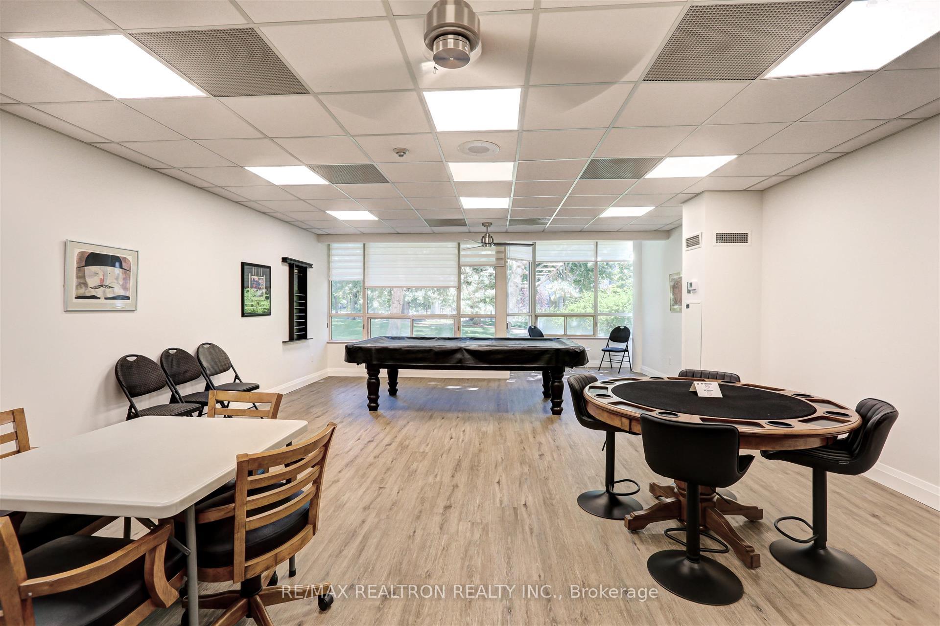 Photo 33 of Unit 803, 7 Townsgate Drive, Vaughan, Crestwood-Springfarm-Yorkhill — HOMEH