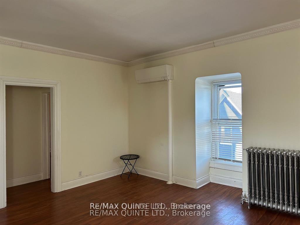 Photo 10 of Unit 5, 116 King Street, Quinte West, Trenton Ward — HOMEH