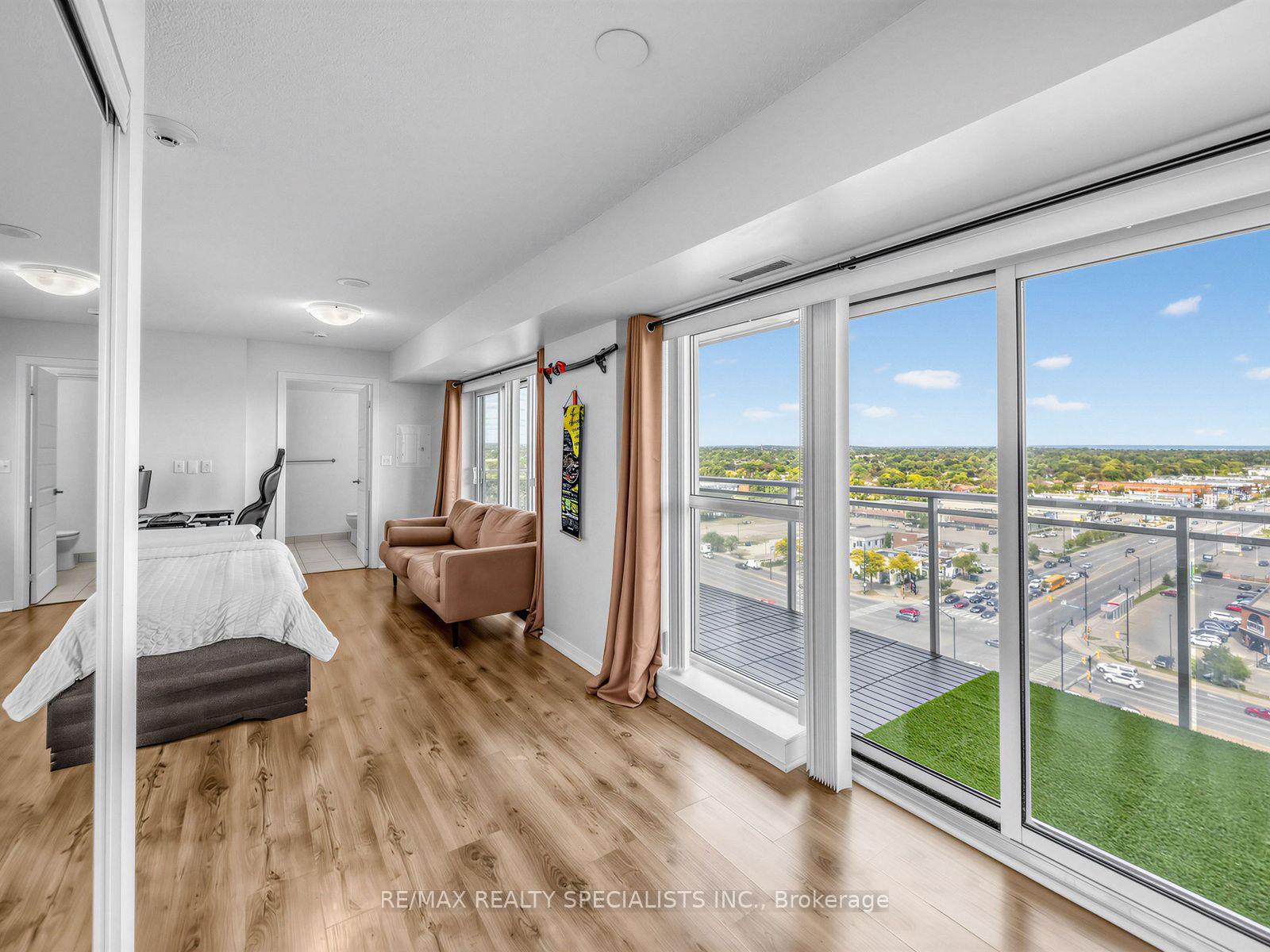 Photo of Unit 1501, 215 Queen Street E