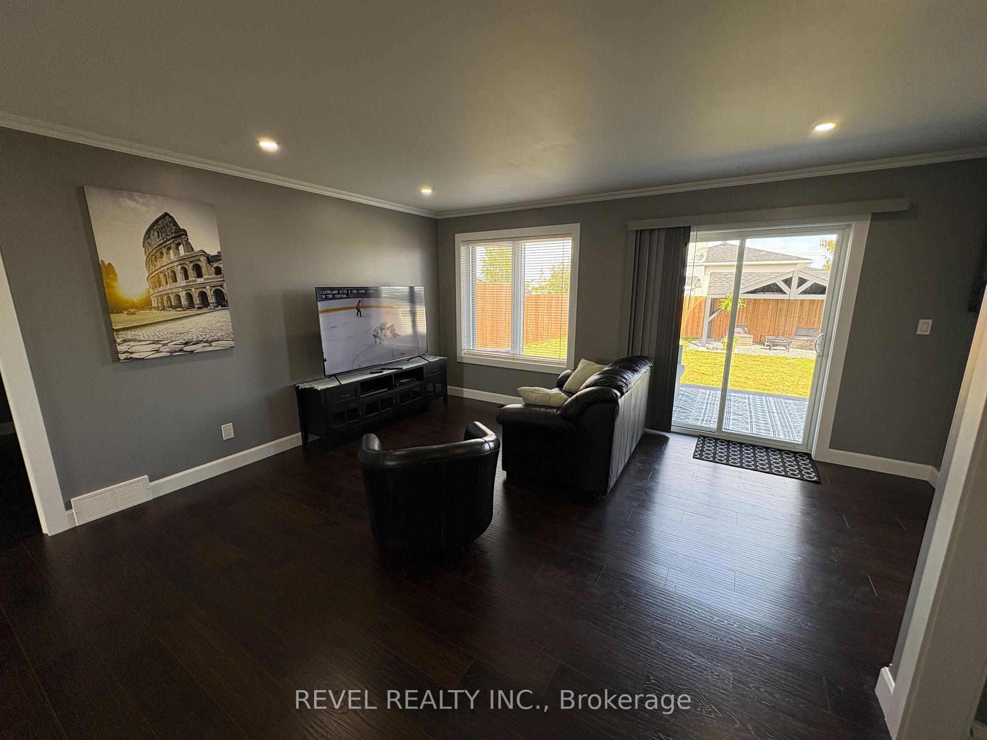 Photo 9 of 294 Chabot Crescent, Mattice-Val Cote, Mattice — HOMEH