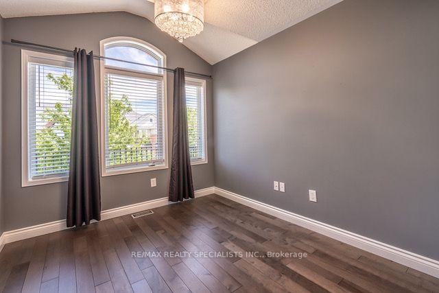 Photo 19 of 3222 Sharp Road, Burlington, Alton — HOMEH
