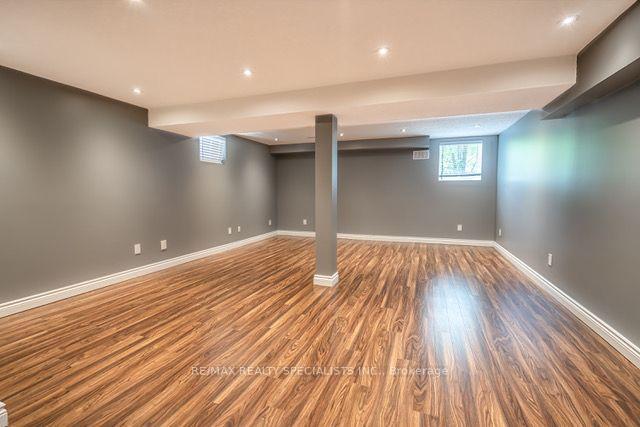 Photo 34 of 3222 Sharp Road, Burlington, Alton — HOMEH