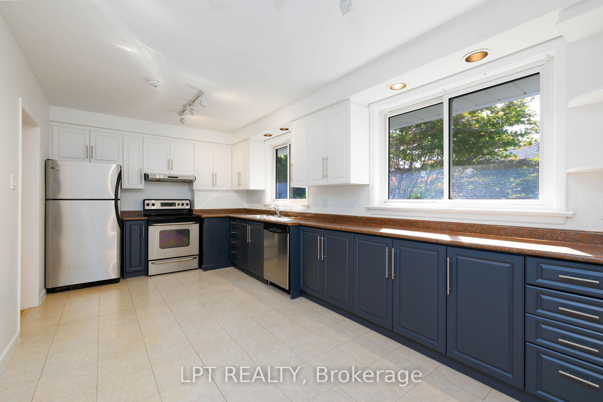 Photo 11 of 67 Woodthorpe Road, North York, Victoria Village — HOMEH