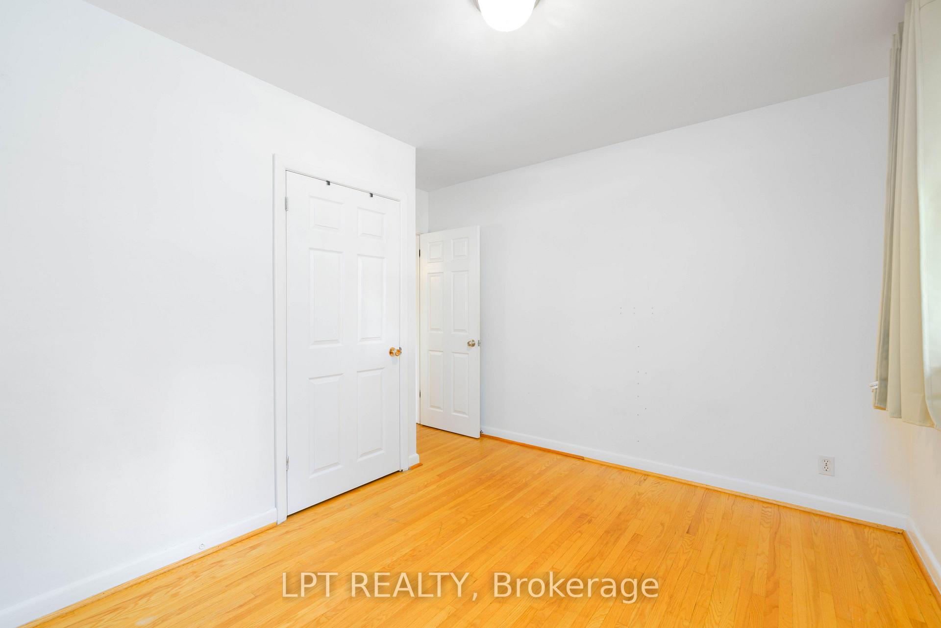 Photo 17 of 67 Woodthorpe Road, North York, Victoria Village — HOMEH