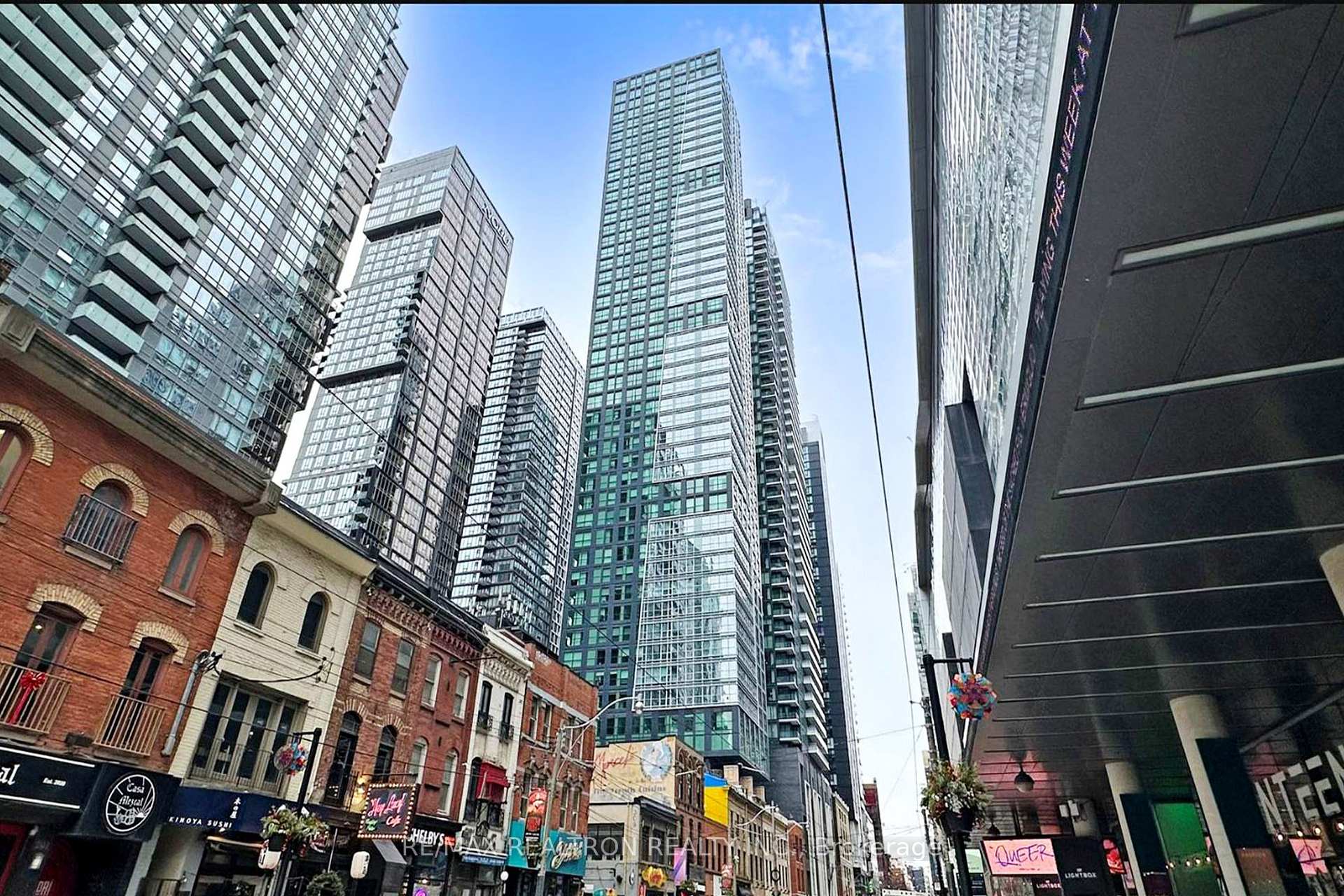 Photo 3 of Unit 4105, 327 King Street W, Toronto, Waterfront Communities — HOMEH