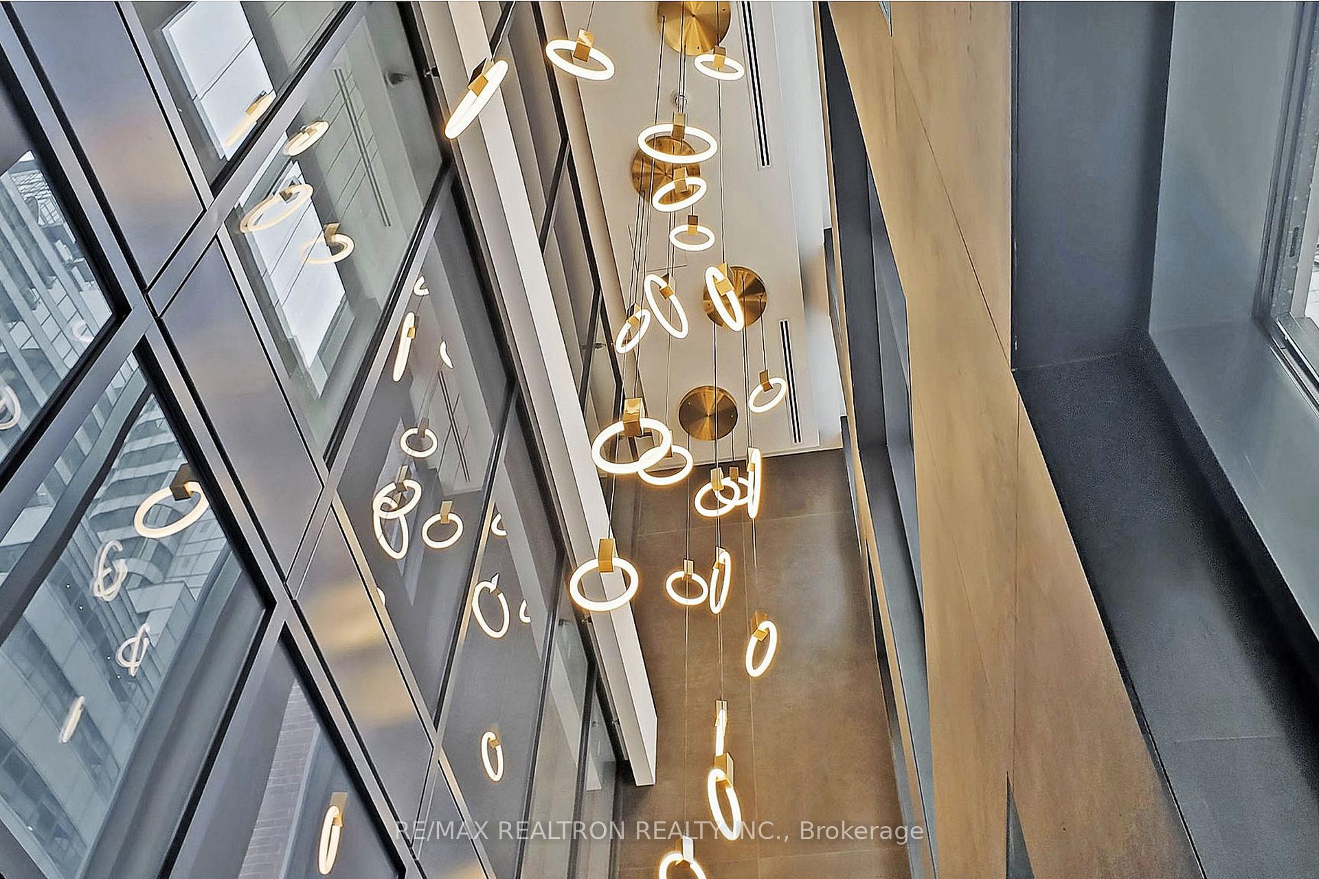 Photo 5 of Unit 4105, 327 King Street W, Toronto, Waterfront Communities — HOMEH