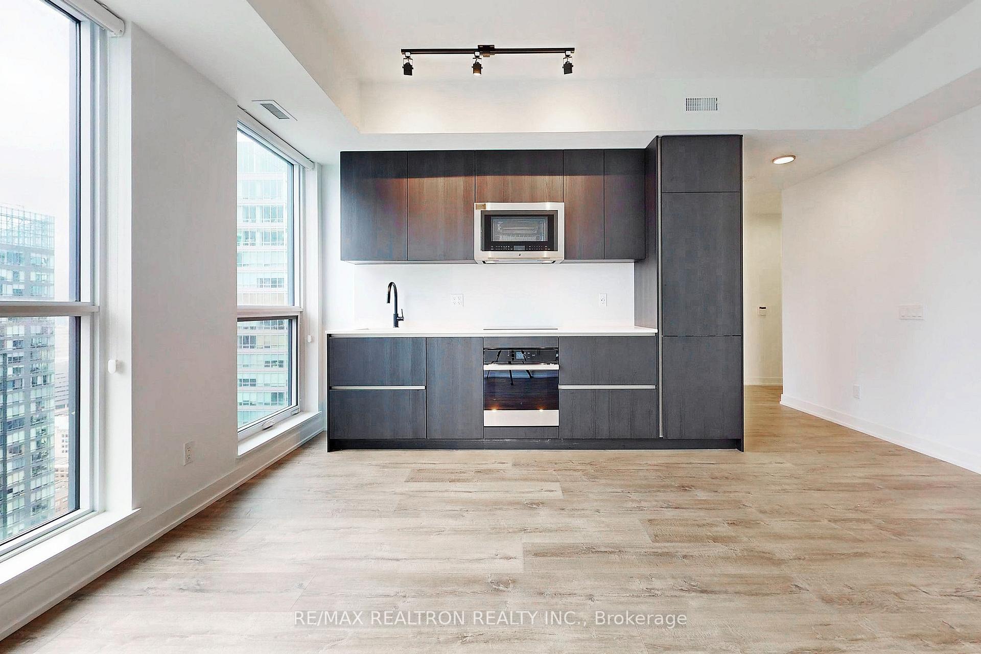 Photo 14 of Unit 4105, 327 King Street W, Toronto, Waterfront Communities — HOMEH