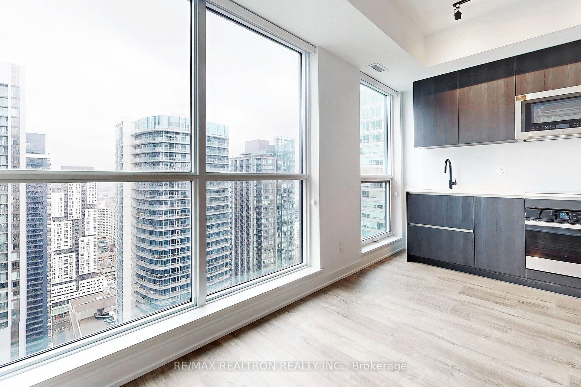Photo 15 of Unit 4105, 327 King Street W, Toronto, Waterfront Communities — HOMEH