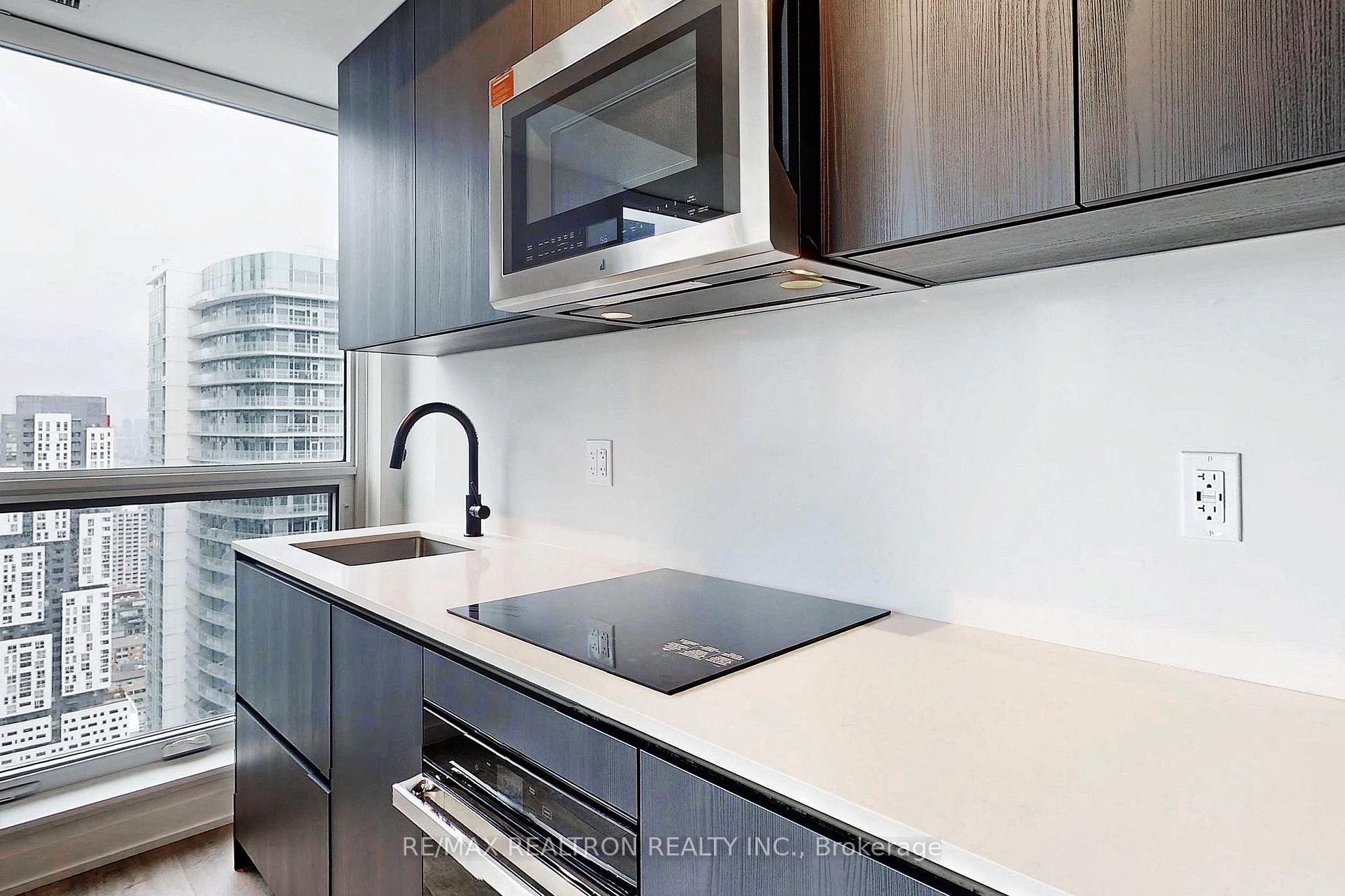 Photo 18 of Unit 4105, 327 King Street W, Toronto, Waterfront Communities — HOMEH