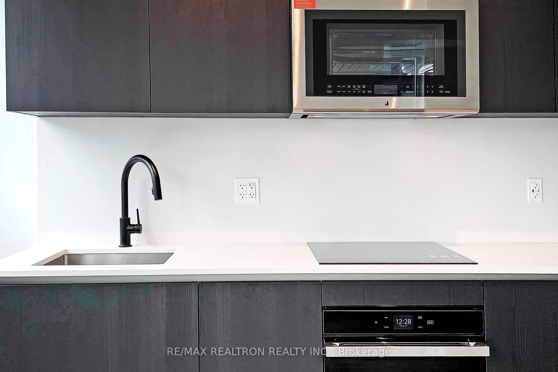 Photo 19 of Unit 4105, 327 King Street W, Toronto, Waterfront Communities — HOMEH